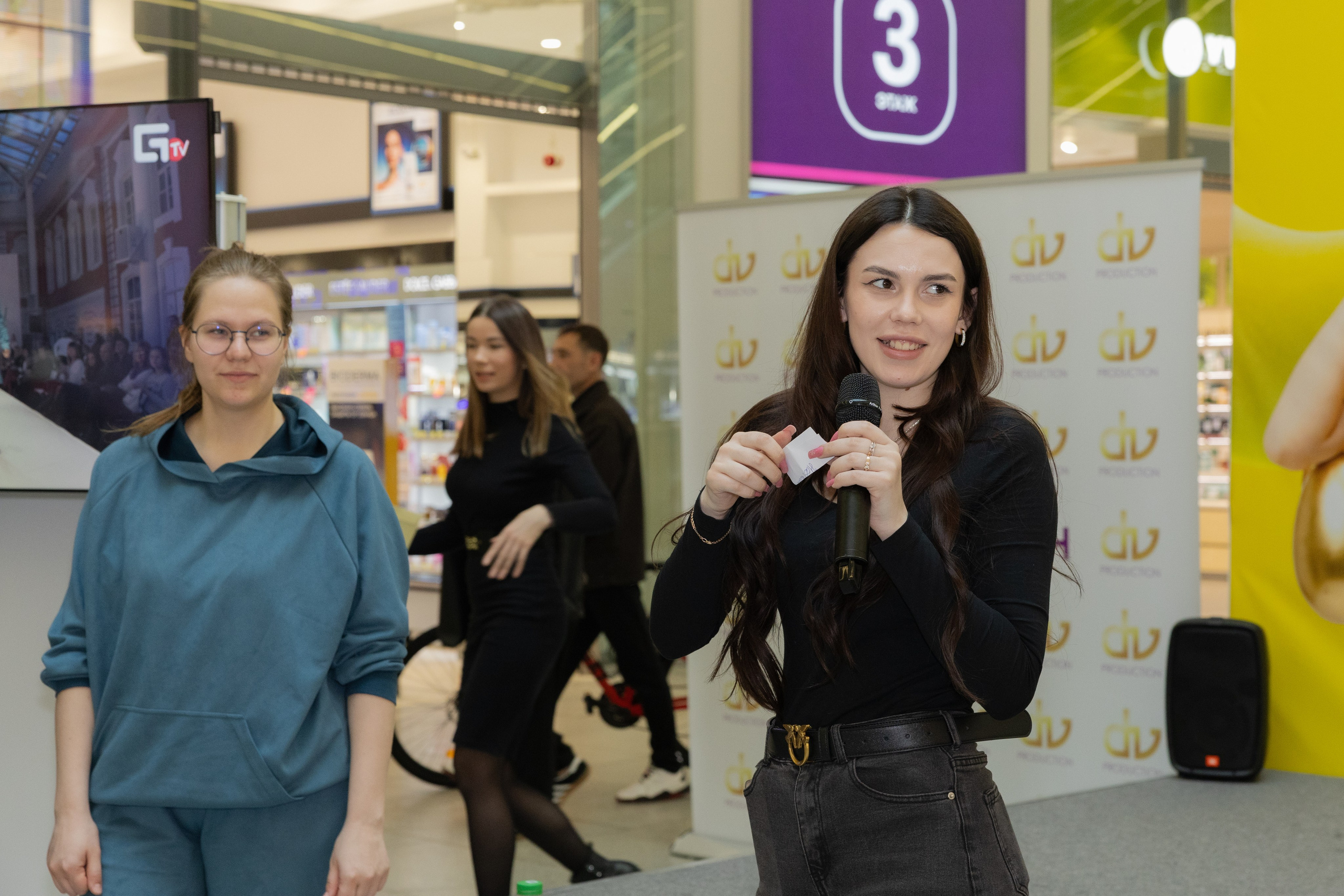 Дефеле у ДВ Прадакшн. Фотограф в Санкт-Петербурге Козырь Олеся