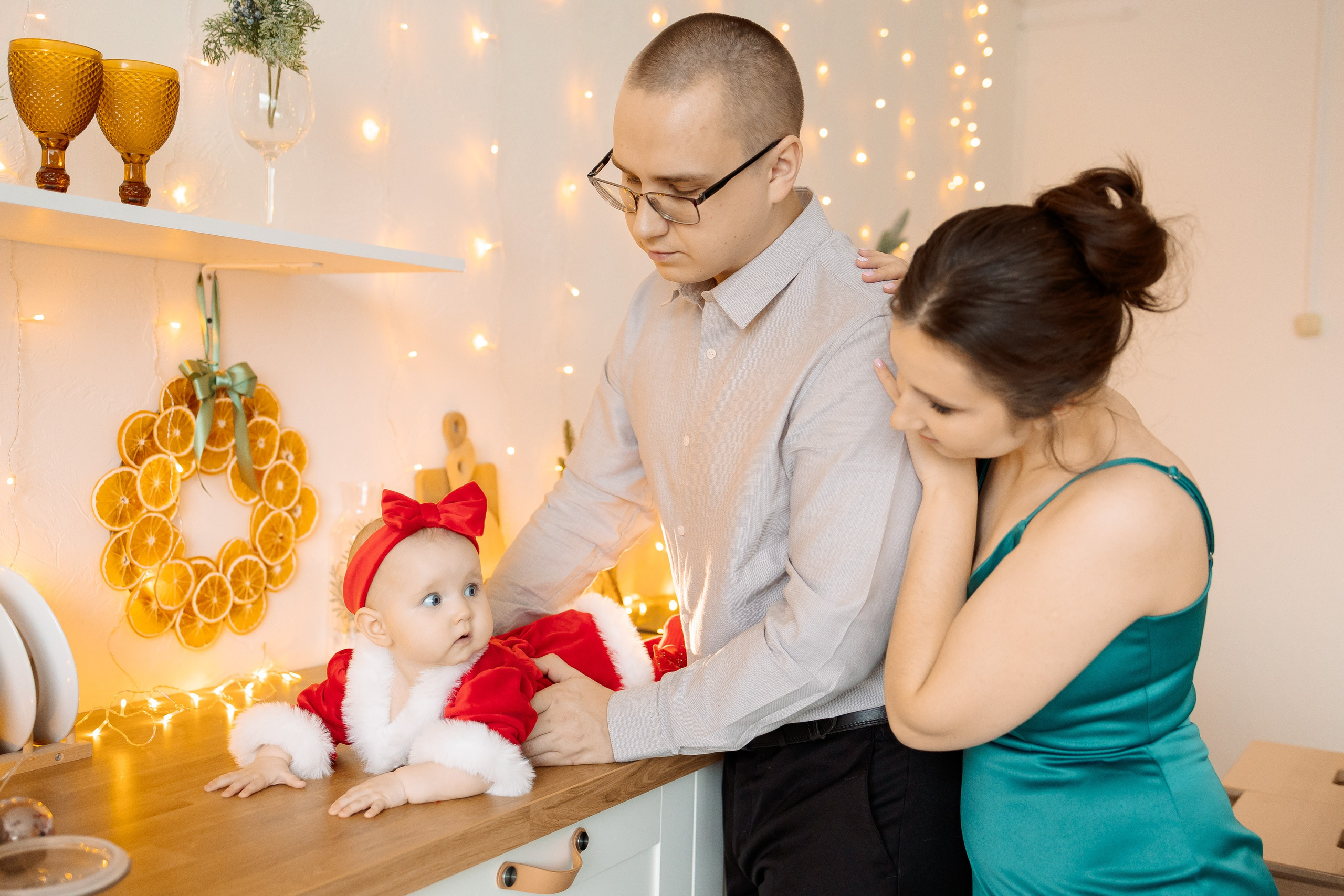 Новогрдняя семейная фотосессия с дочками. Семейный Фотограф в Москве Евгения Симоненко