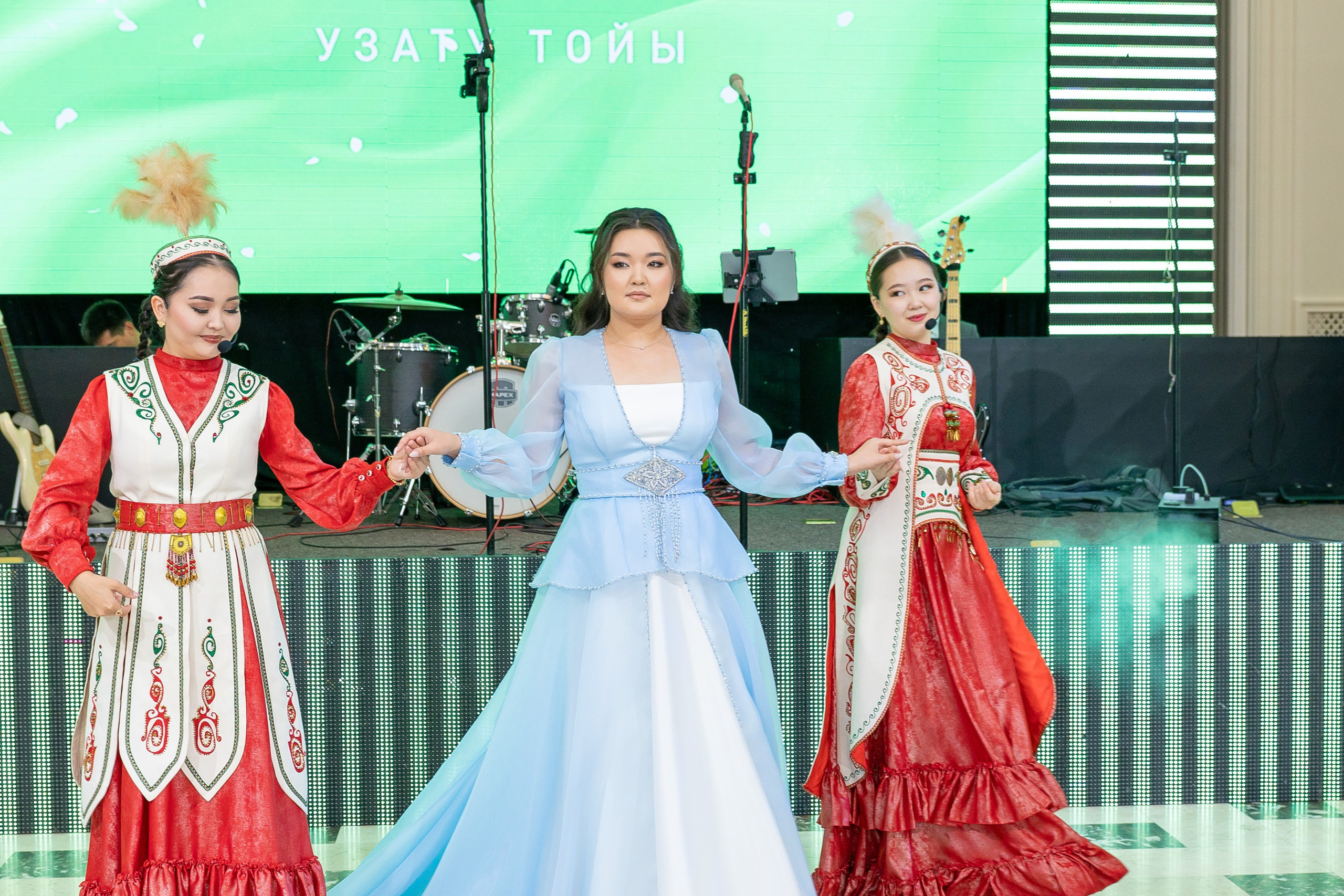 Свадебный банкет. Фото и видеосъемка в Алматы