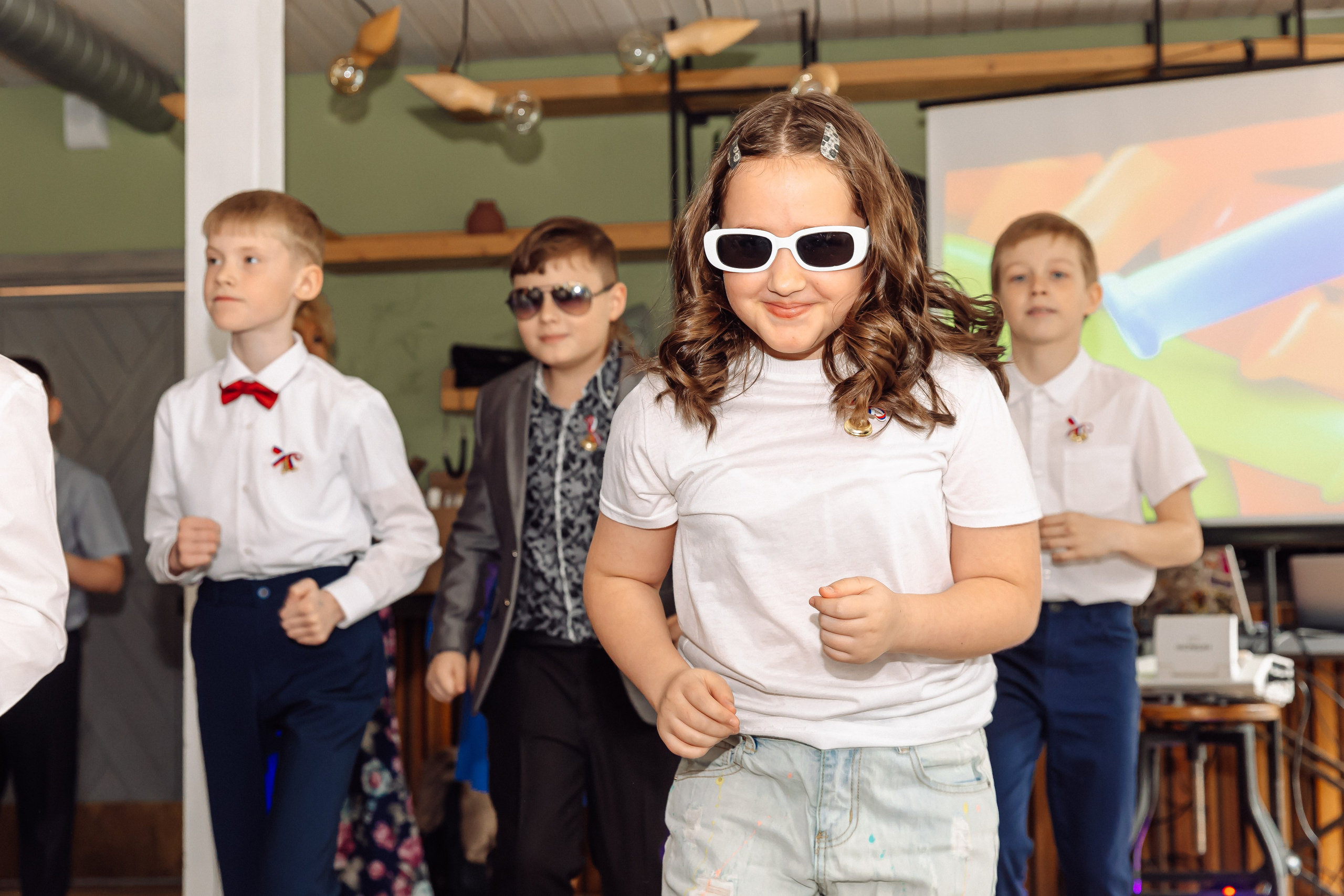 Выпускной и Последний Звонок 4 класс. Фотограф Евгения Улаз