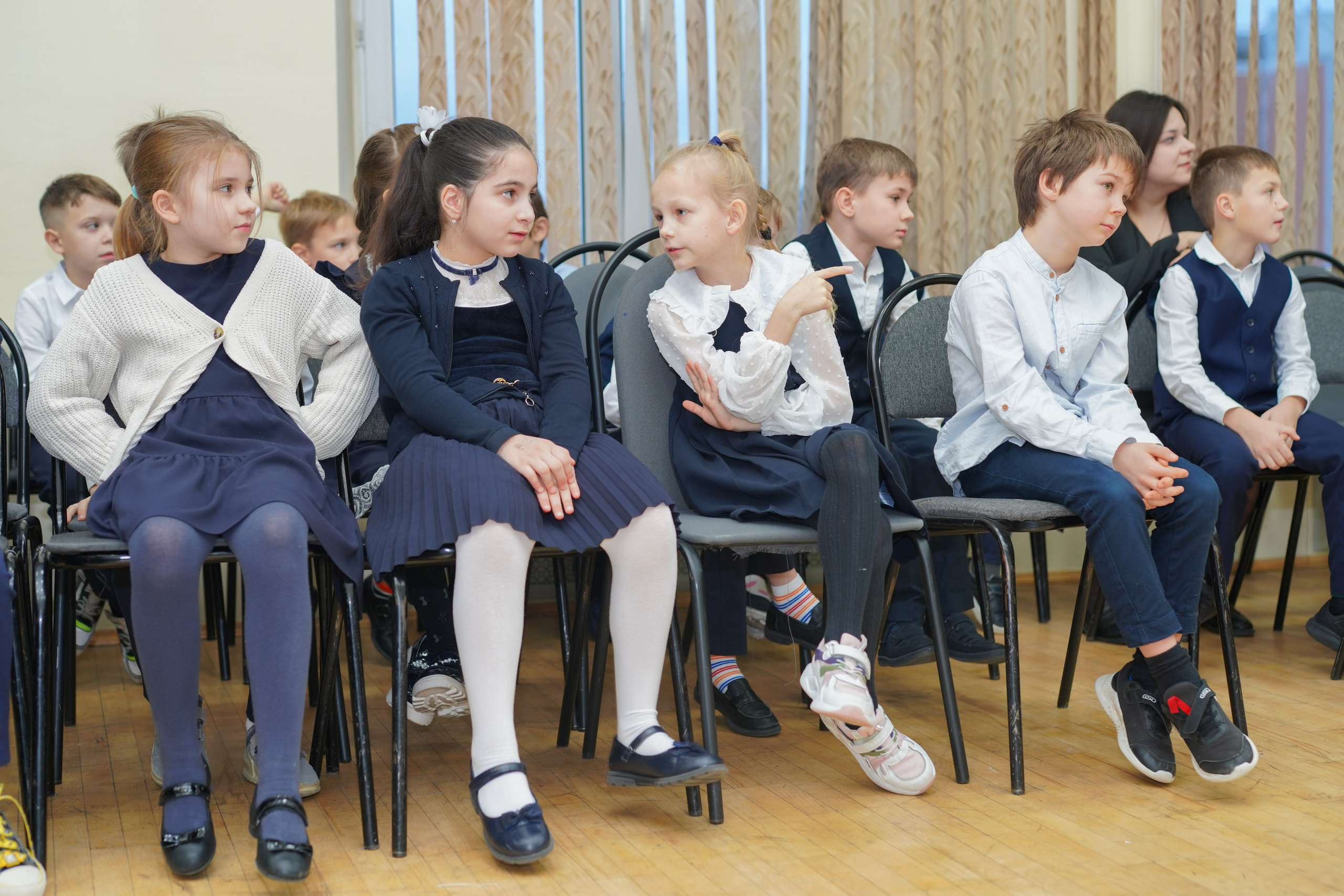 2 класс Новый год. Школьные альбомы и альбомы для детского сада. Юлия Осипова. Москва