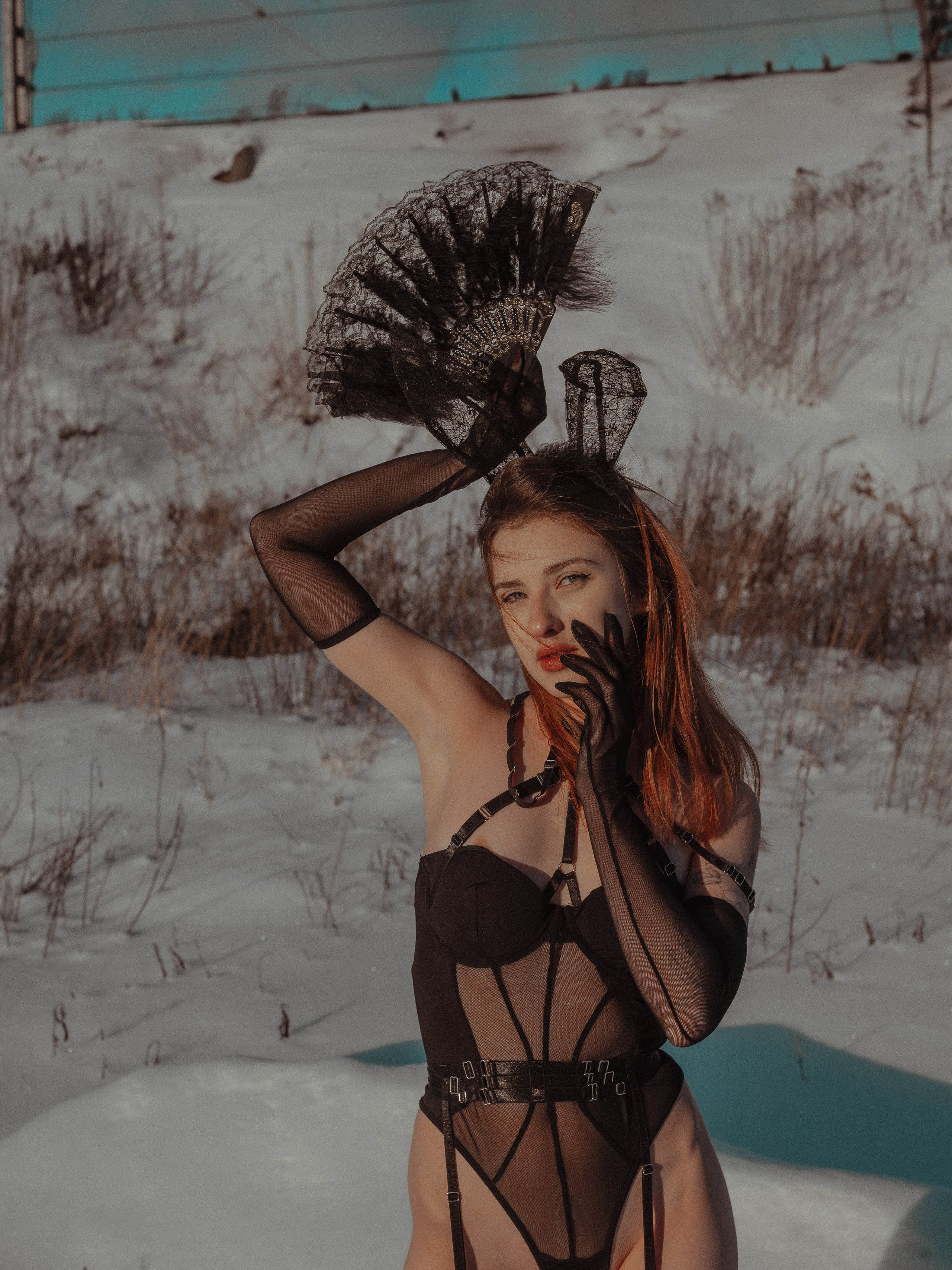 Анна. Женский фотограф. Создатель украшений ручной работы. Модель