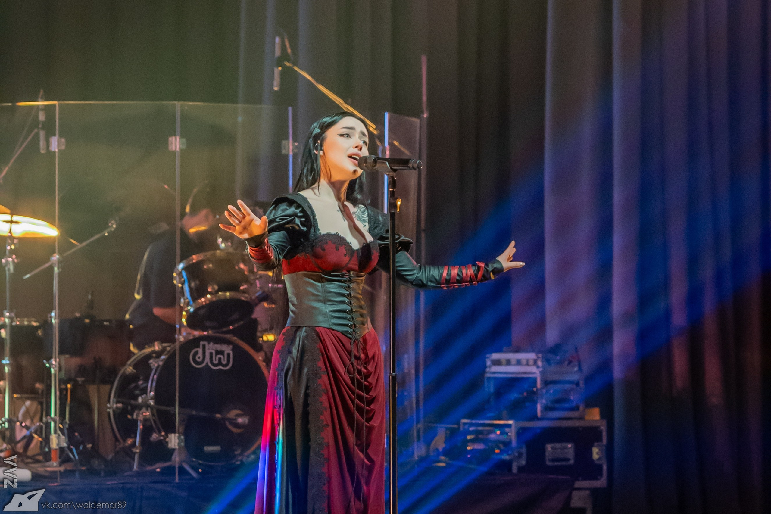 Концерт polnalyubvi в Красноярске 06.04.2025. Фотограф в Красноярске Владимир З