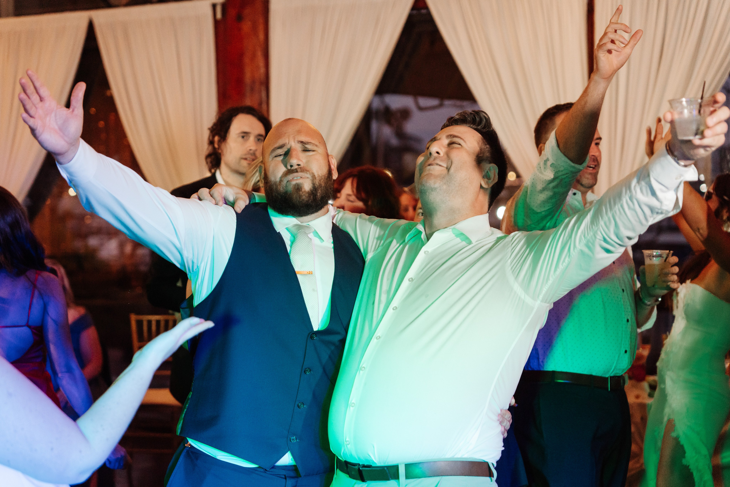 2025-08-16_BryanAmber. Ретушер Зенькевич Света