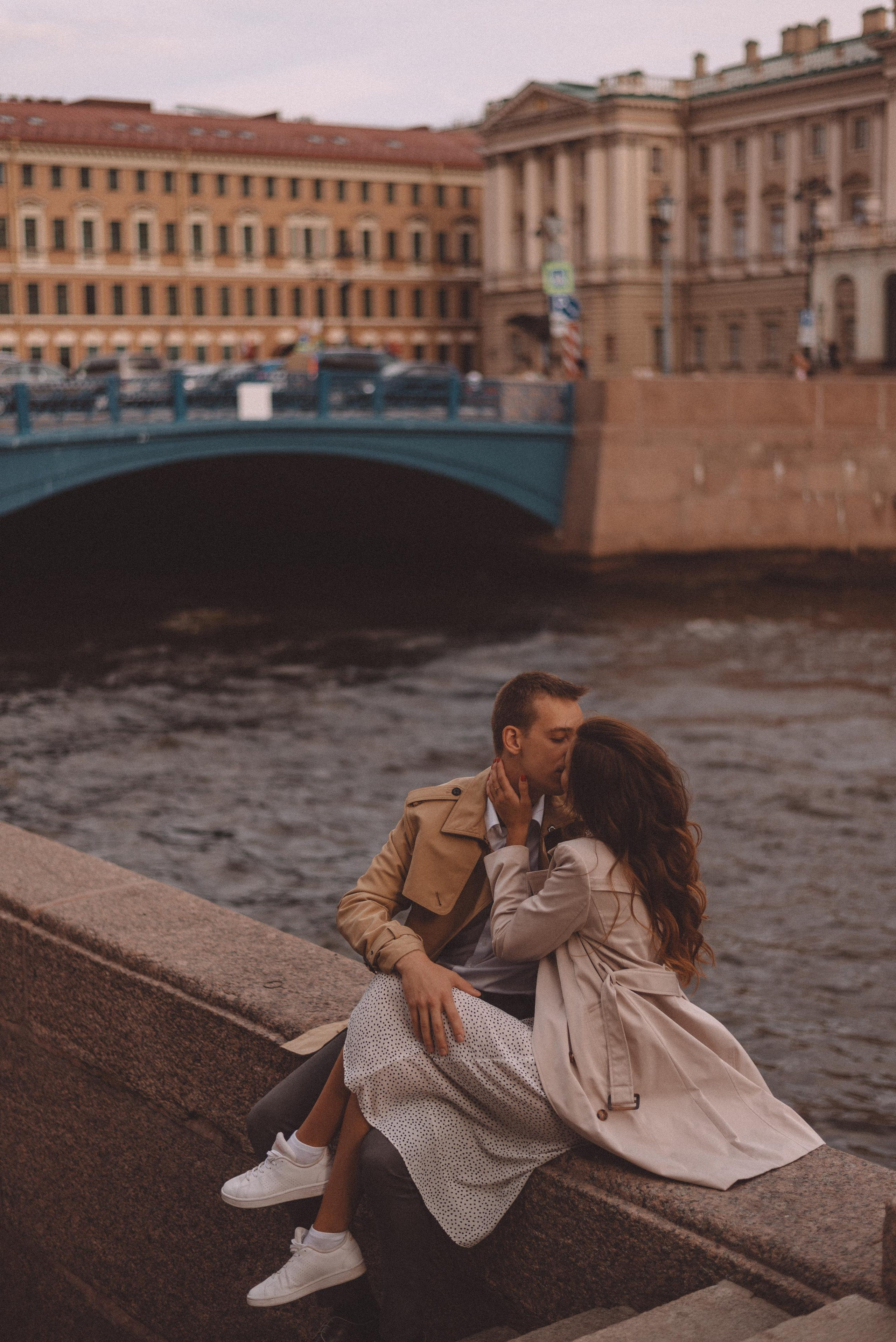 ЛавСтори Исаакиевский собор. Свадебный фотограф в Санкт-Петербурге