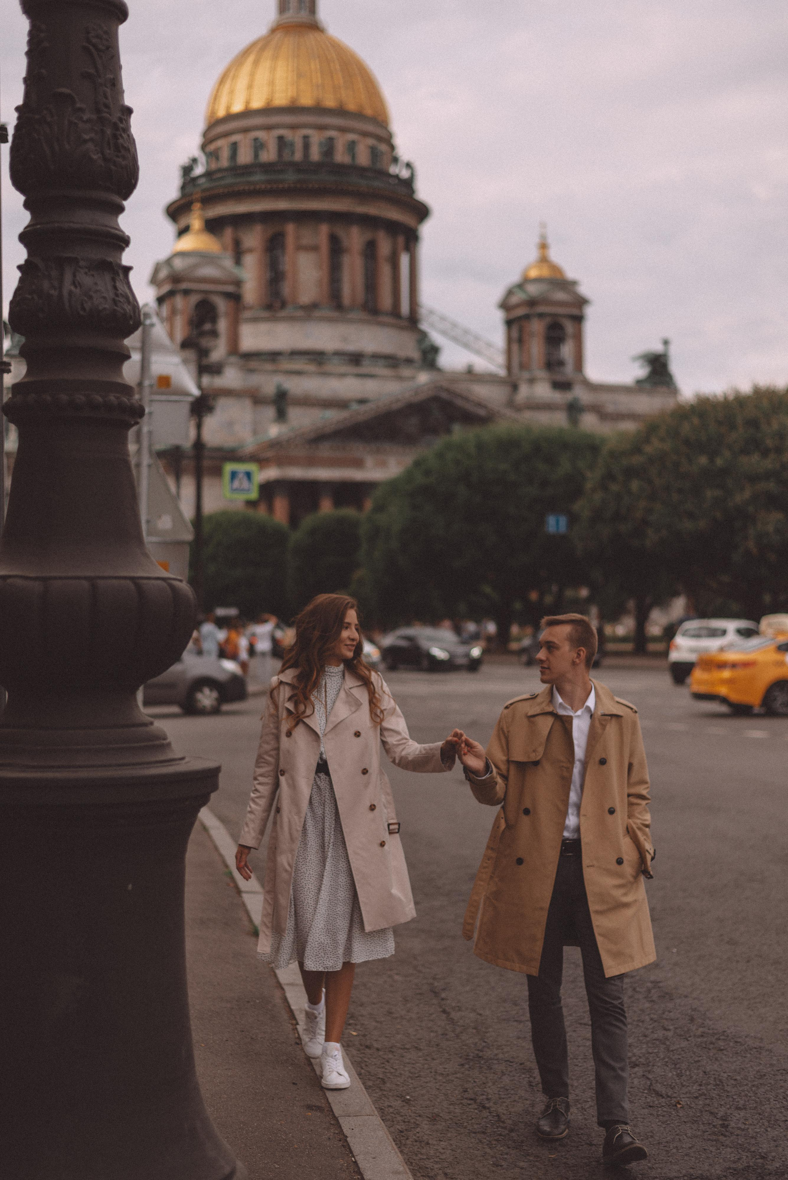 ЛавСтори Исаакиевский собор. Свадебный фотограф в Санкт-Петербурге