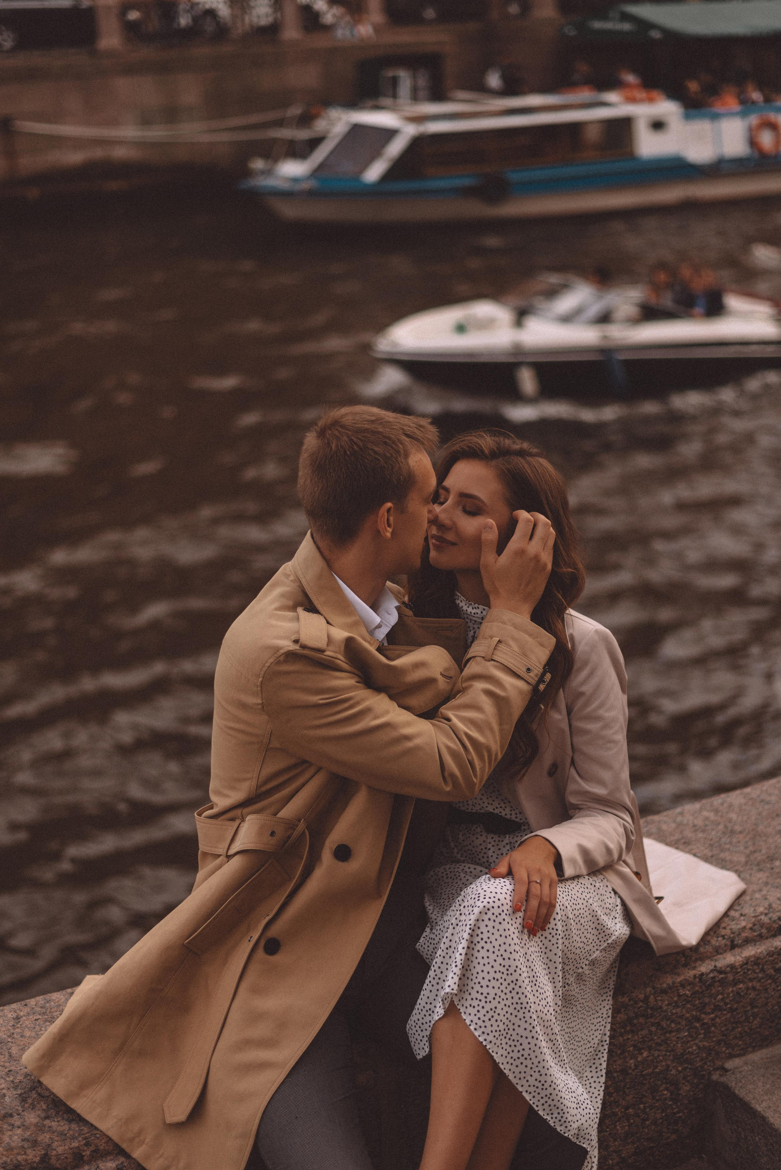 ЛавСтори Исаакиевский собор. Свадебный фотограф в Санкт-Петербурге