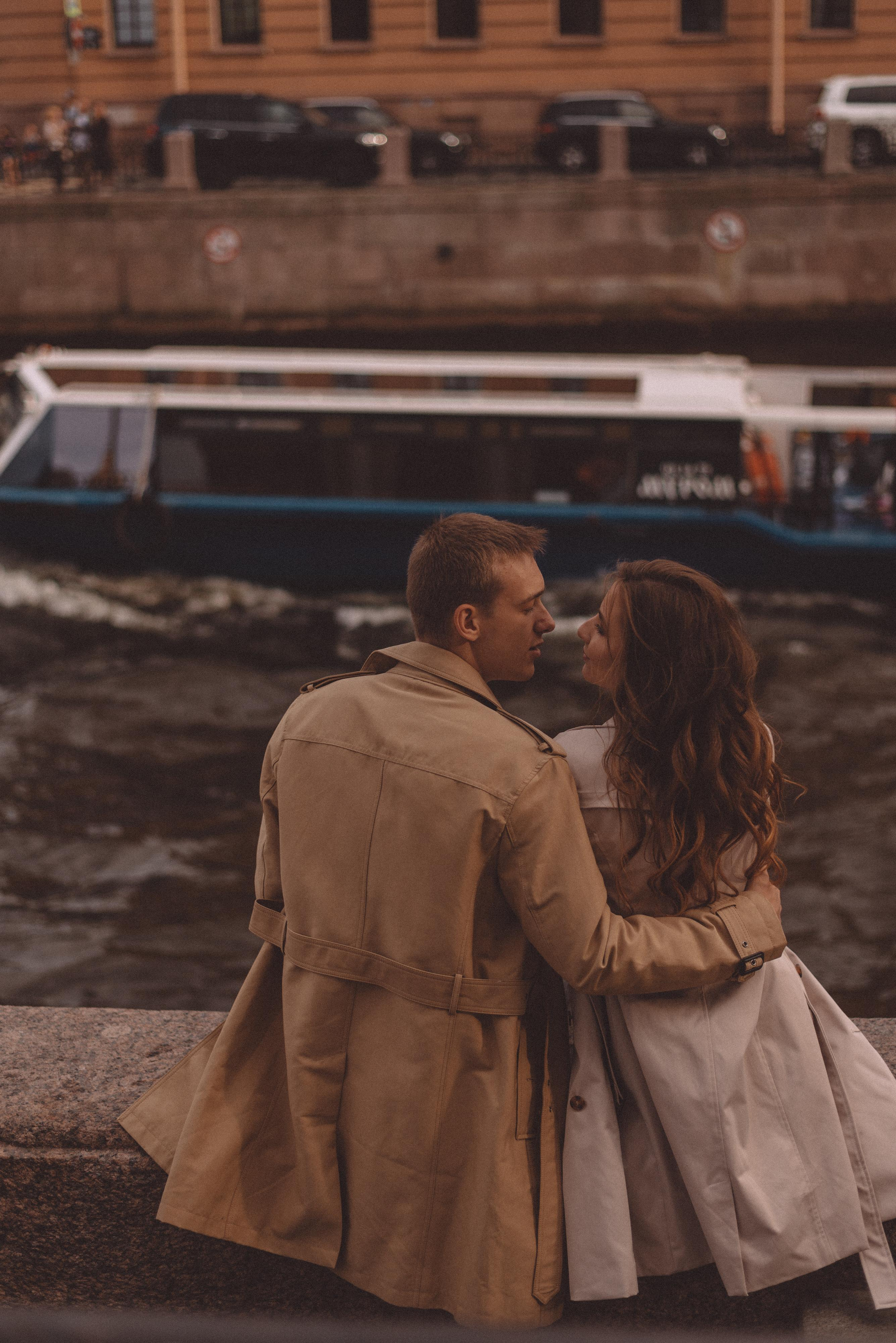 ЛавСтори Исаакиевский собор. Свадебный фотограф в Санкт-Петербурге