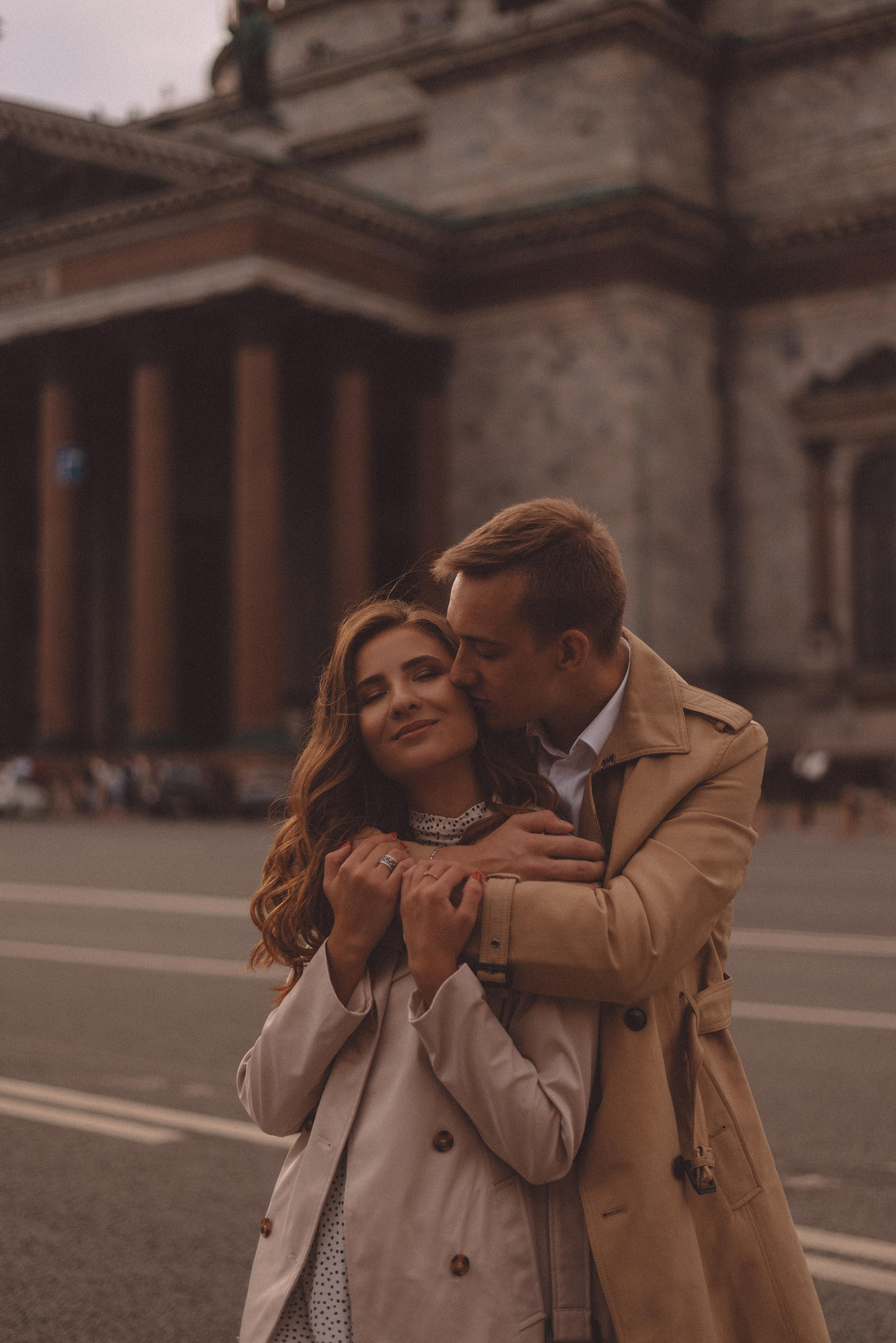 ЛавСтори Исаакиевский собор. Свадебный фотограф в Санкт-Петербурге