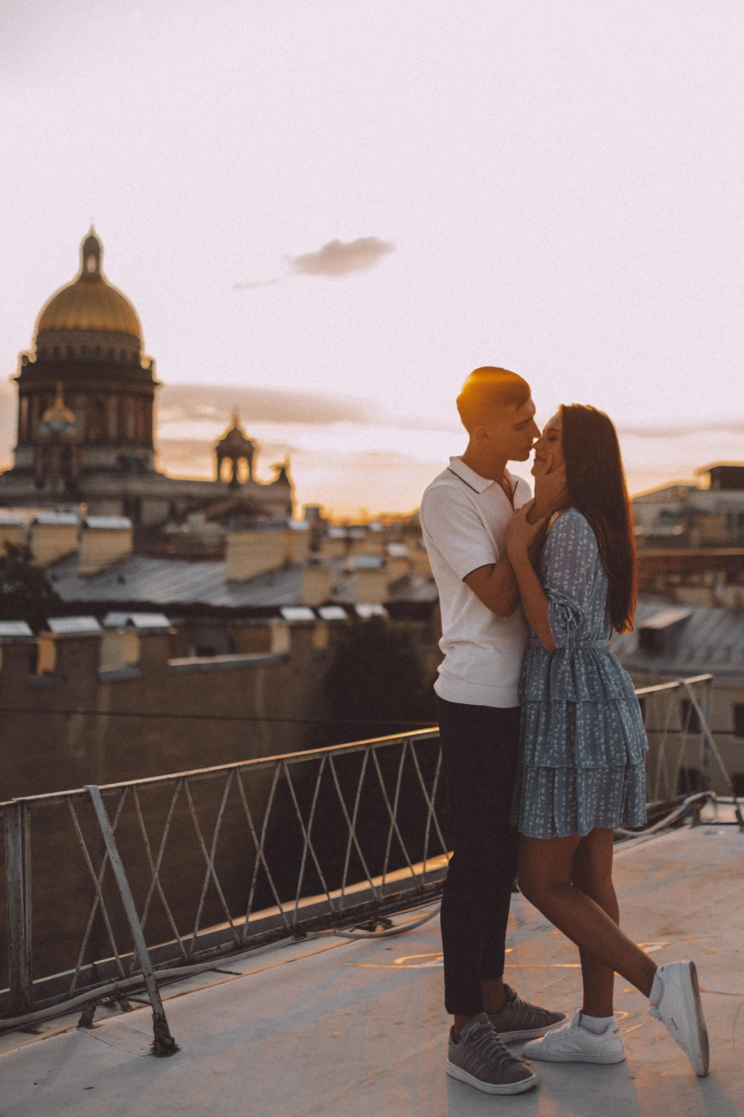 ЛавСтори Крыша. Свадебный фотограф в Санкт-Петербурге