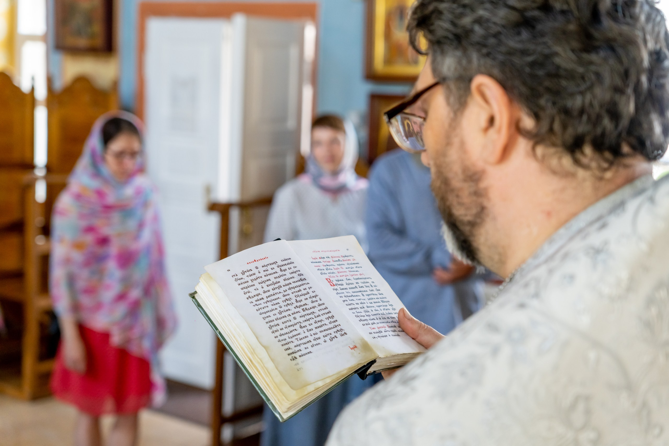 Фотосъёмка крестины. Видеограф Алексей Жарков