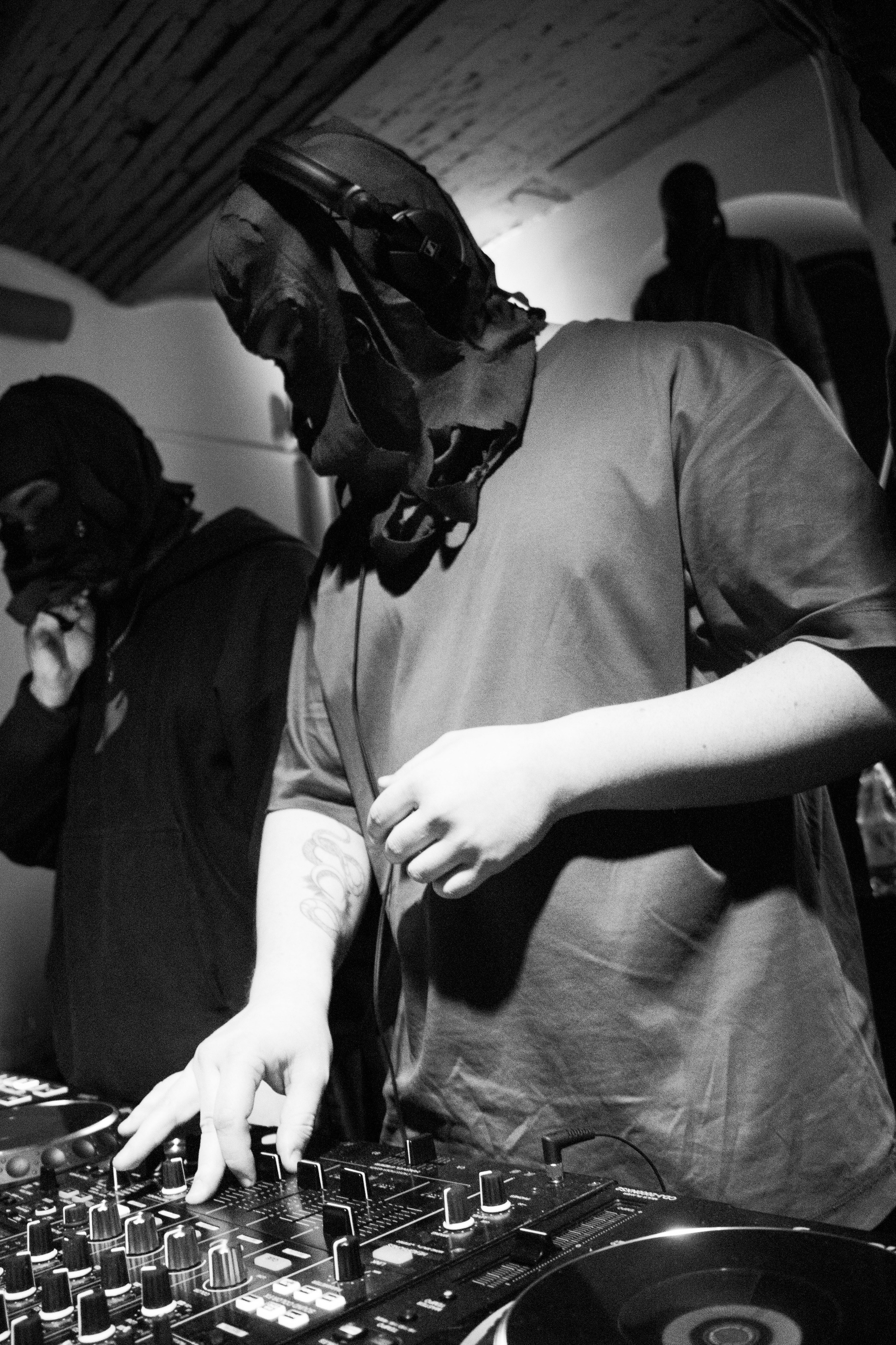 РОДНЯ. Electro_agent