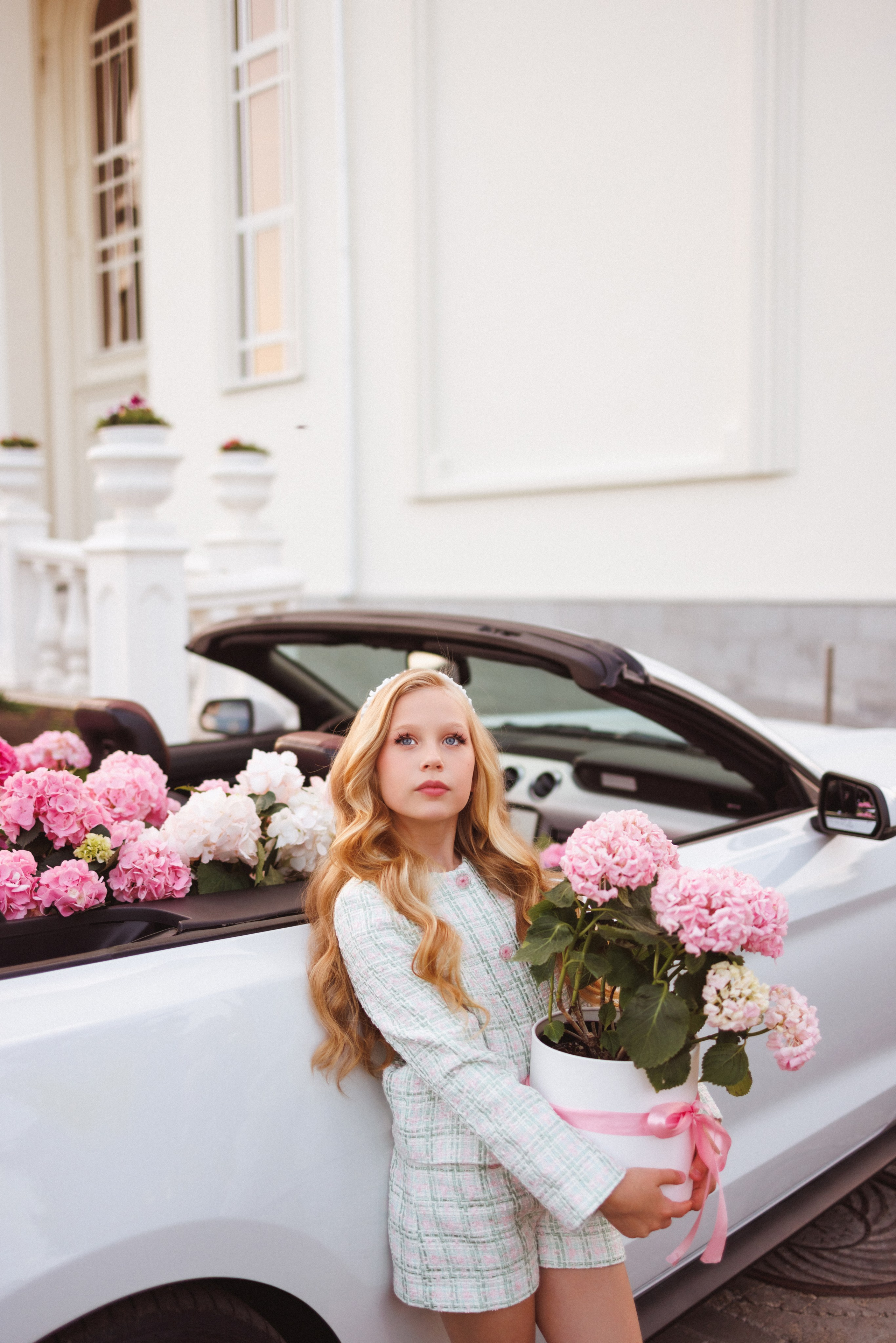 Фотосессия с Кабриолетом и живыми цветами, город Краснодар. Семейный и детский фотограф в Краснодаре Анна Трашкова