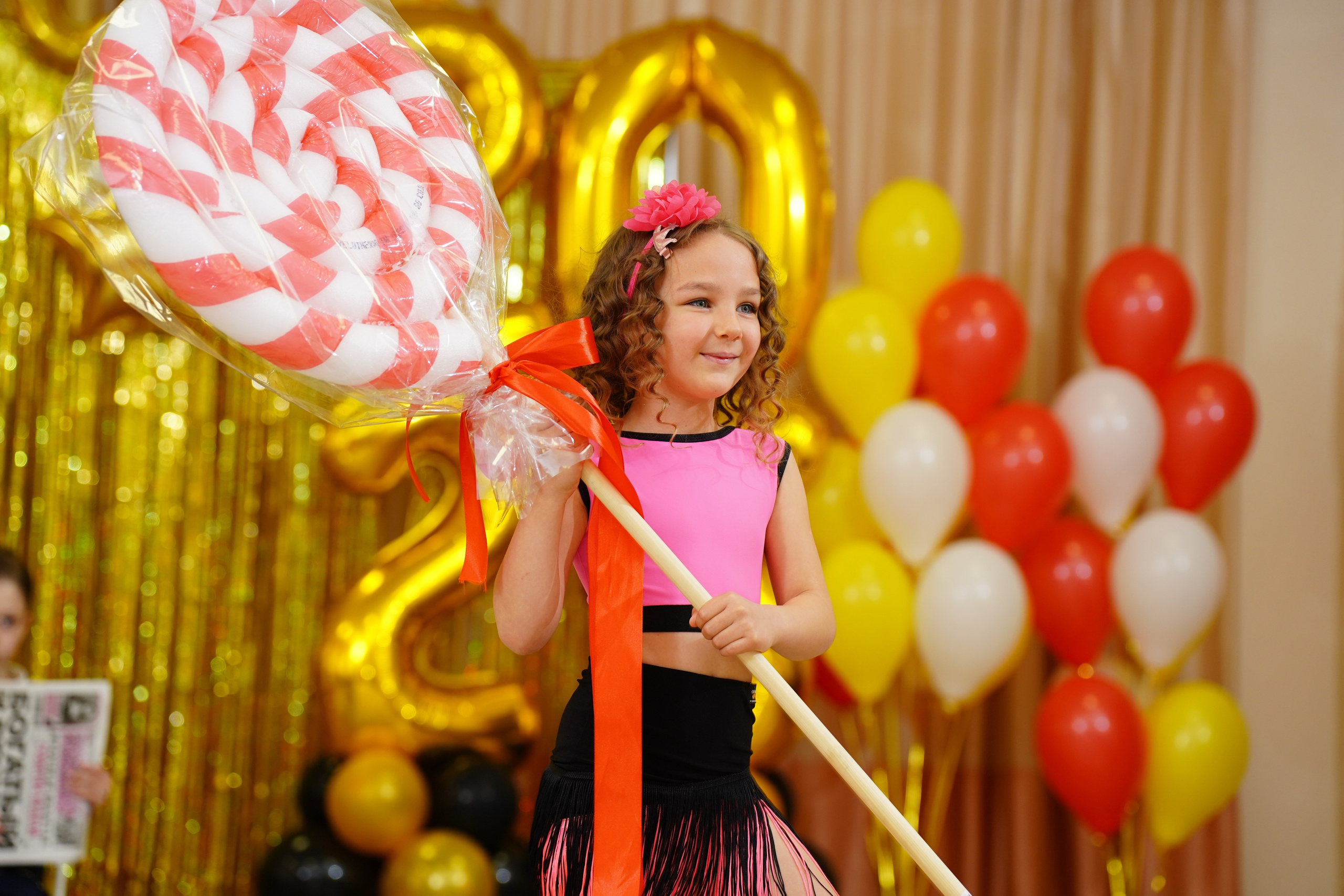 Репортажная съемка /Выпускной//. MEMENTO.Выпускные альбомы, школьные, юбилейные и другие книги. Ростов-на-Дону