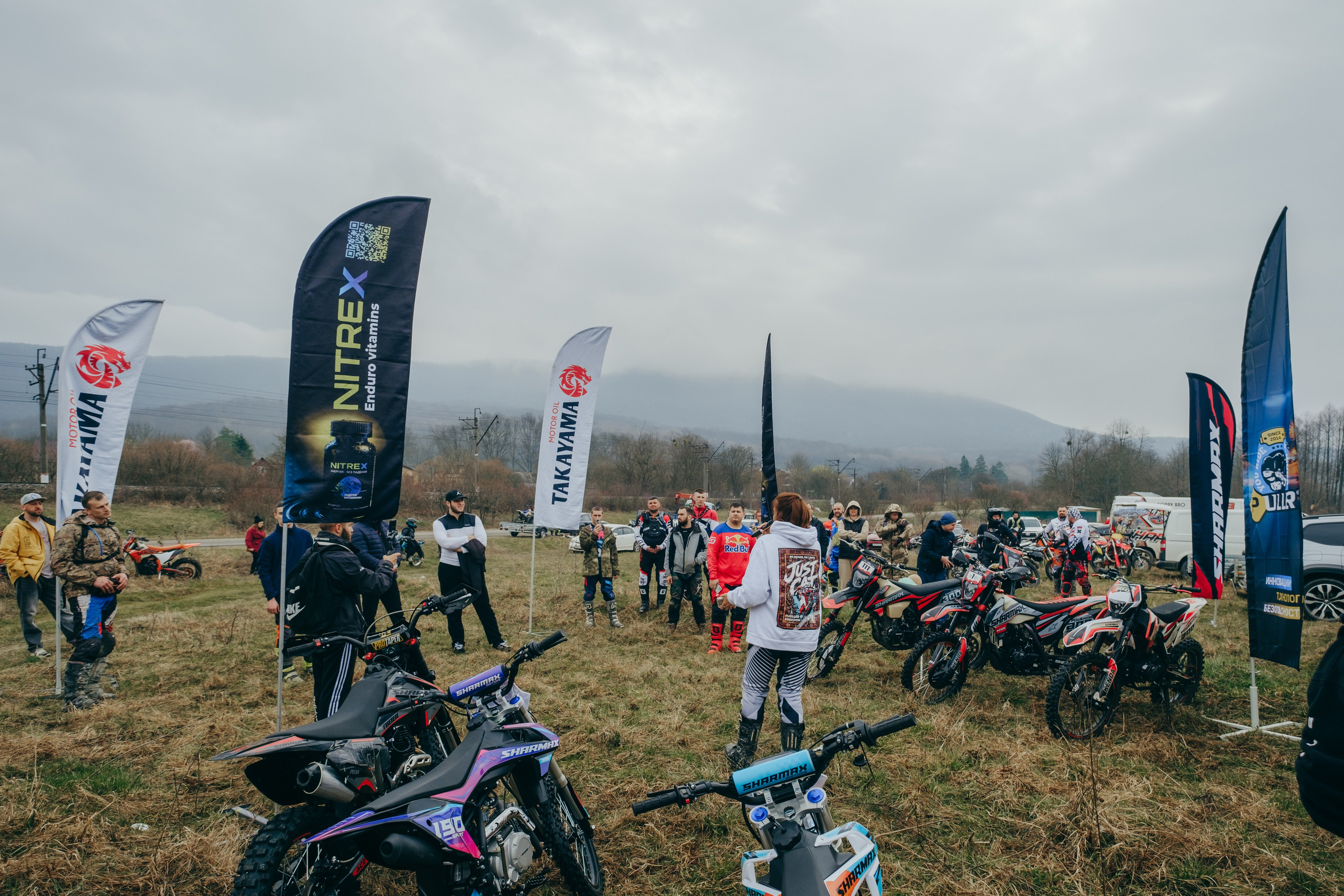 Эндуро Фест от Shamax Motors (Краснодар). Свадебный фотограф Денис Ожигин в Краснодаре и крае. Эмоциональная и стильная съемка вашего дня