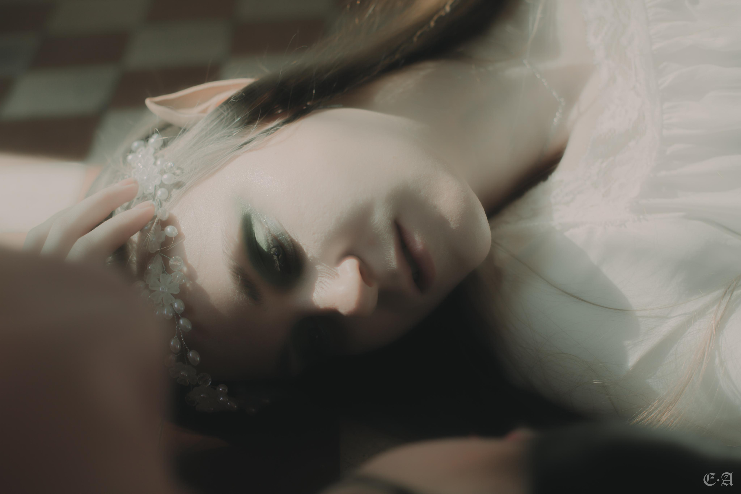 История сына древа Феанор и одного из Майар. Фотограф Ellairen