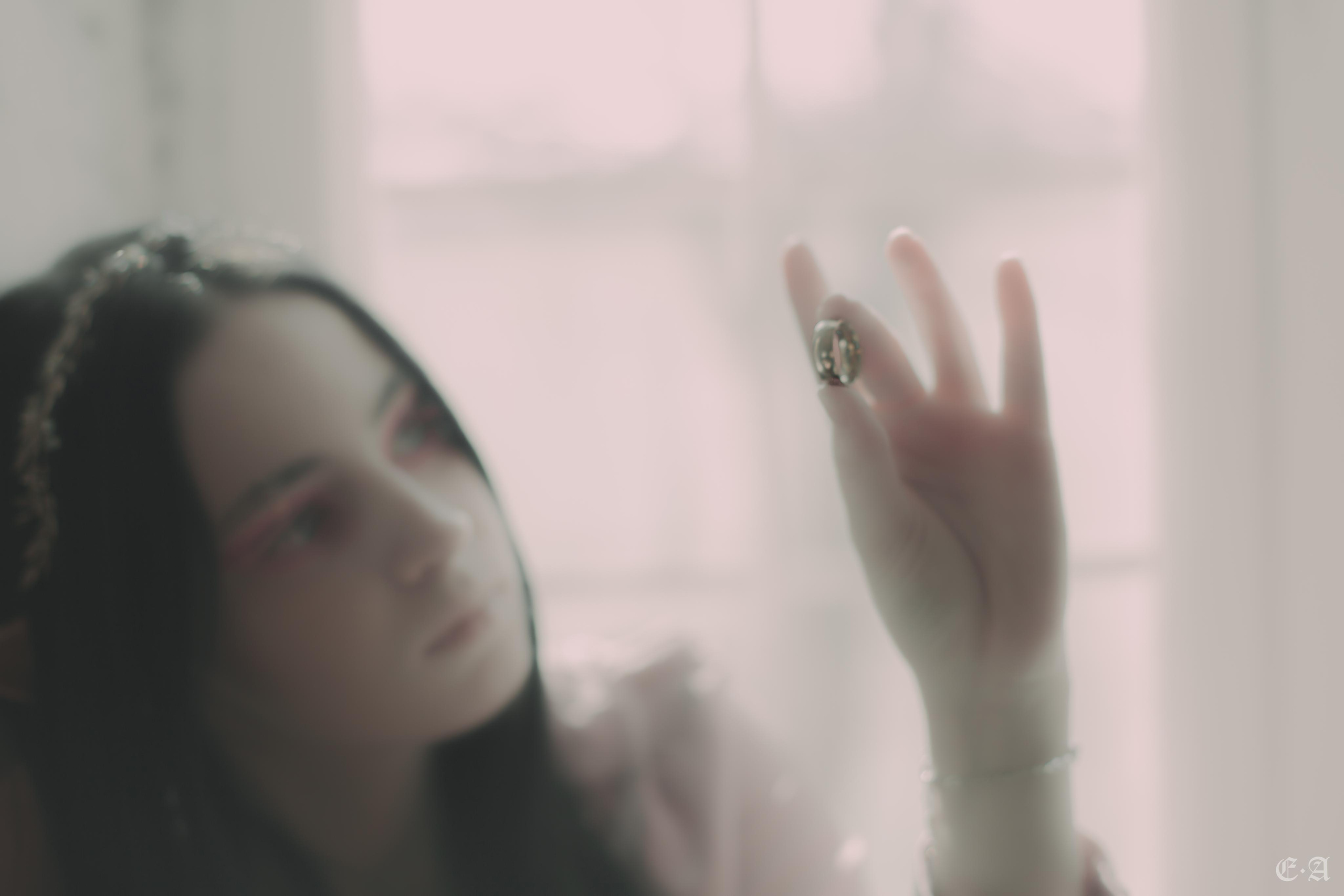 История сына древа Феанор и одного из Майар. Фотограф Ellairen