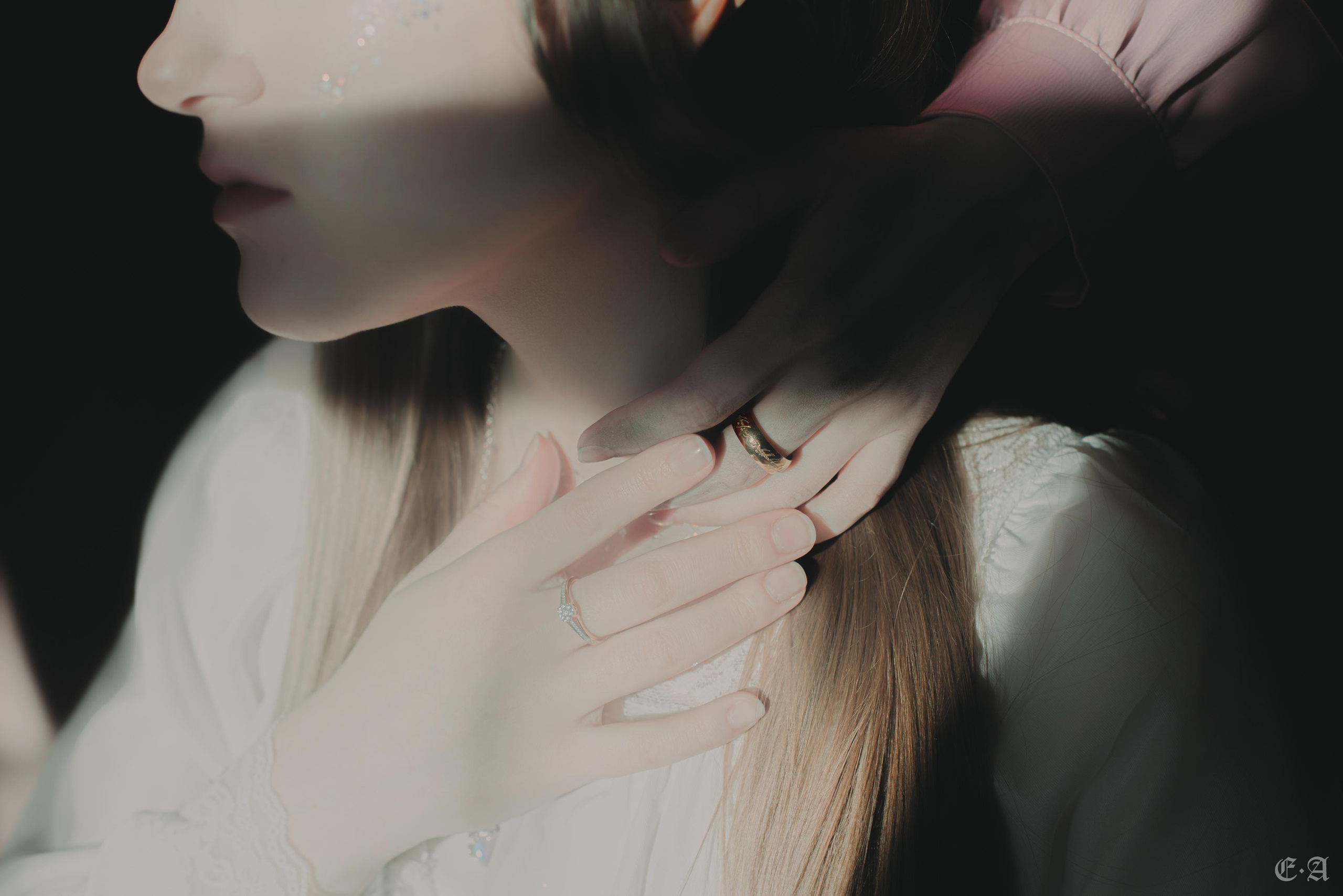 История сына древа Феанор и одного из Майар. Фотограф Ellairen