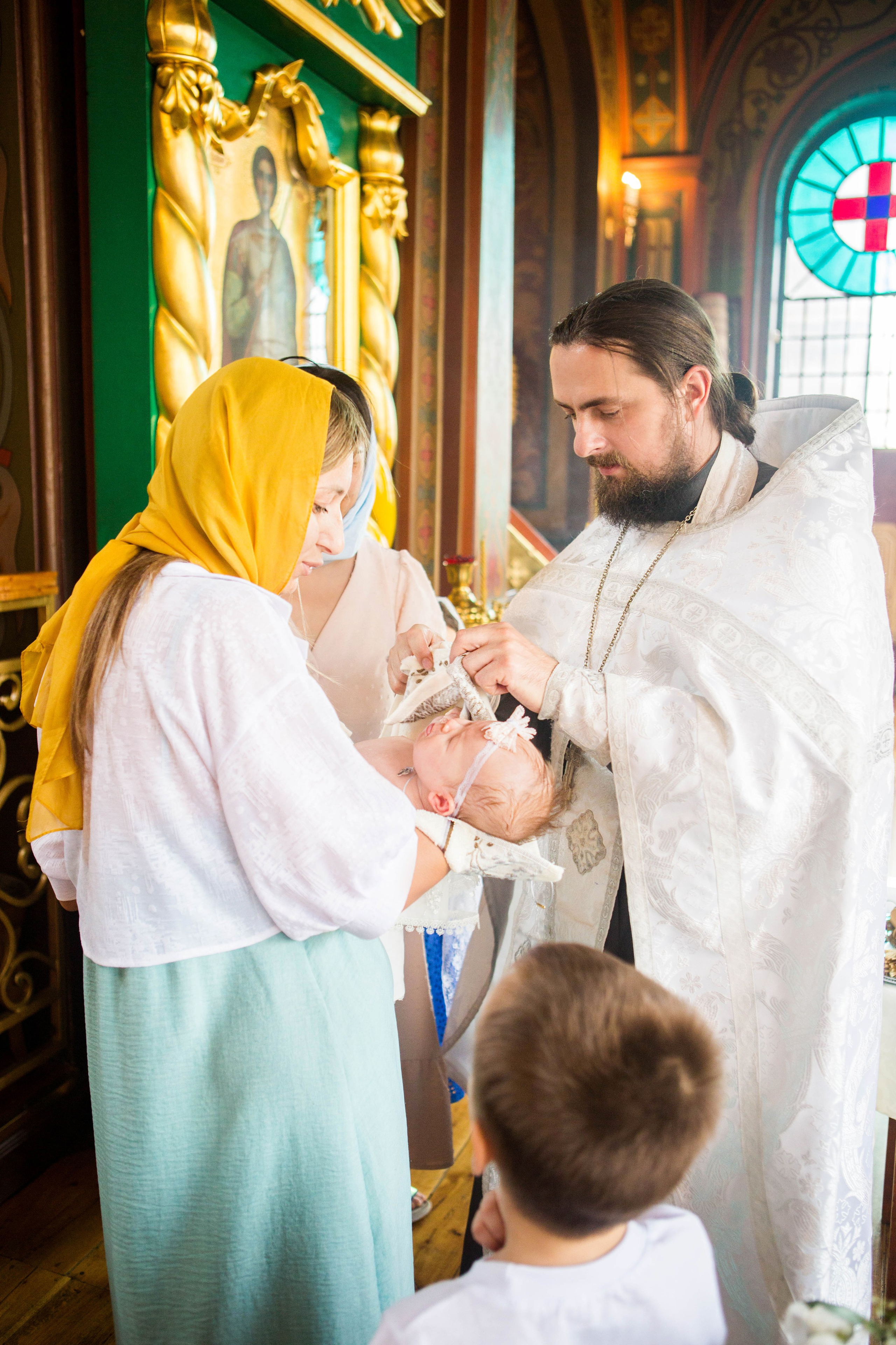 Крещение Анны. Свято-Троицкий собор. Свадебный семейный и детский фотограф в Краснодаре Карина Федоровская