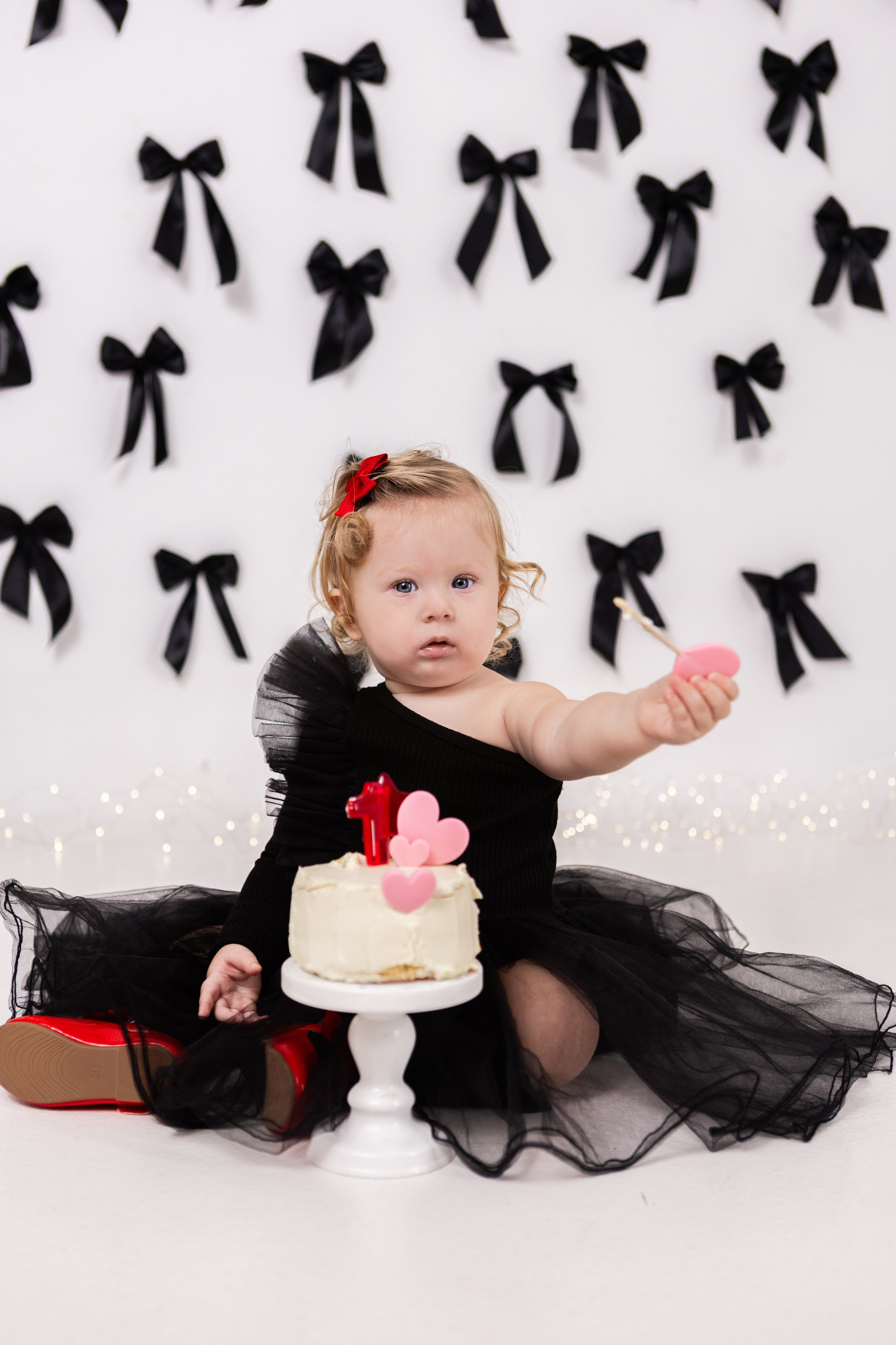 Еве 1 годик. Фотостудия «Антураж». Свадебный семейный и детский фотограф в Краснодаре Карина Федоровская