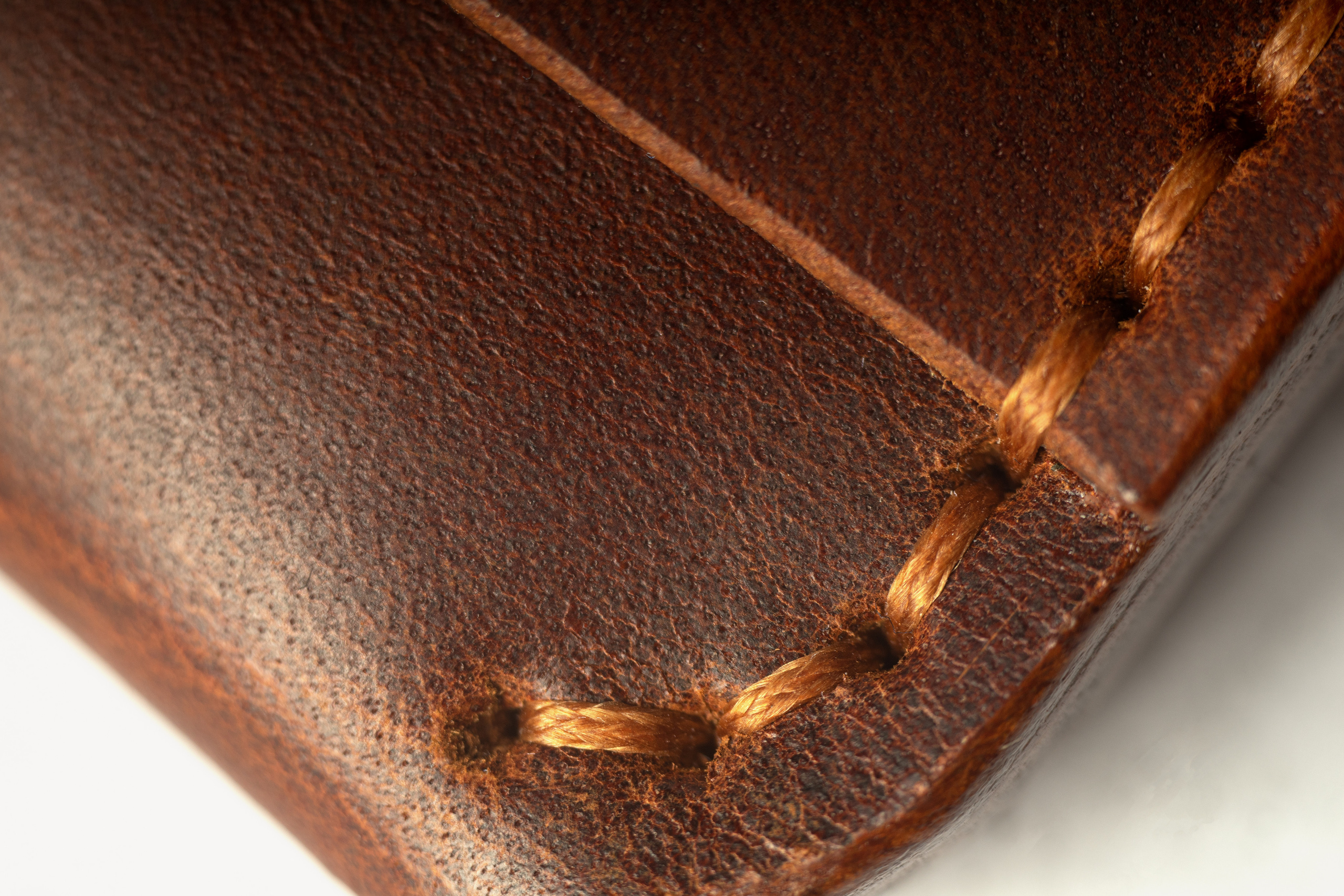 Кожанные изделия. Фотограф Ахмедов Эльдар Чита