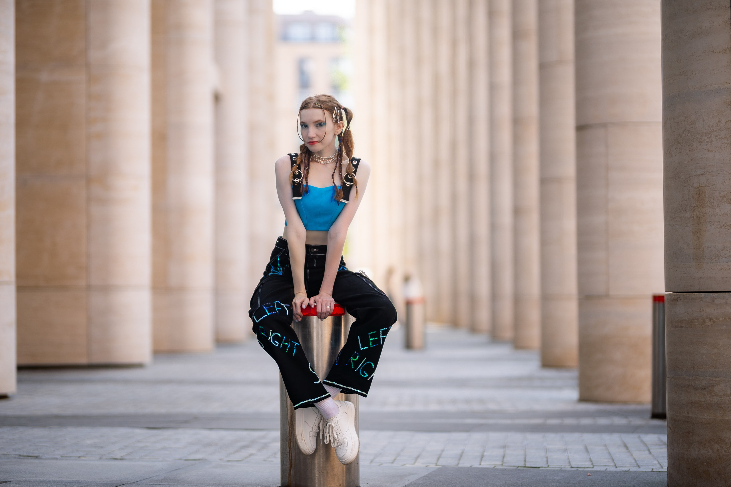 Аня и Даша. Невская ратуша. Портретный фотограф в Санкт-Петербурге Александр Быстрицкий