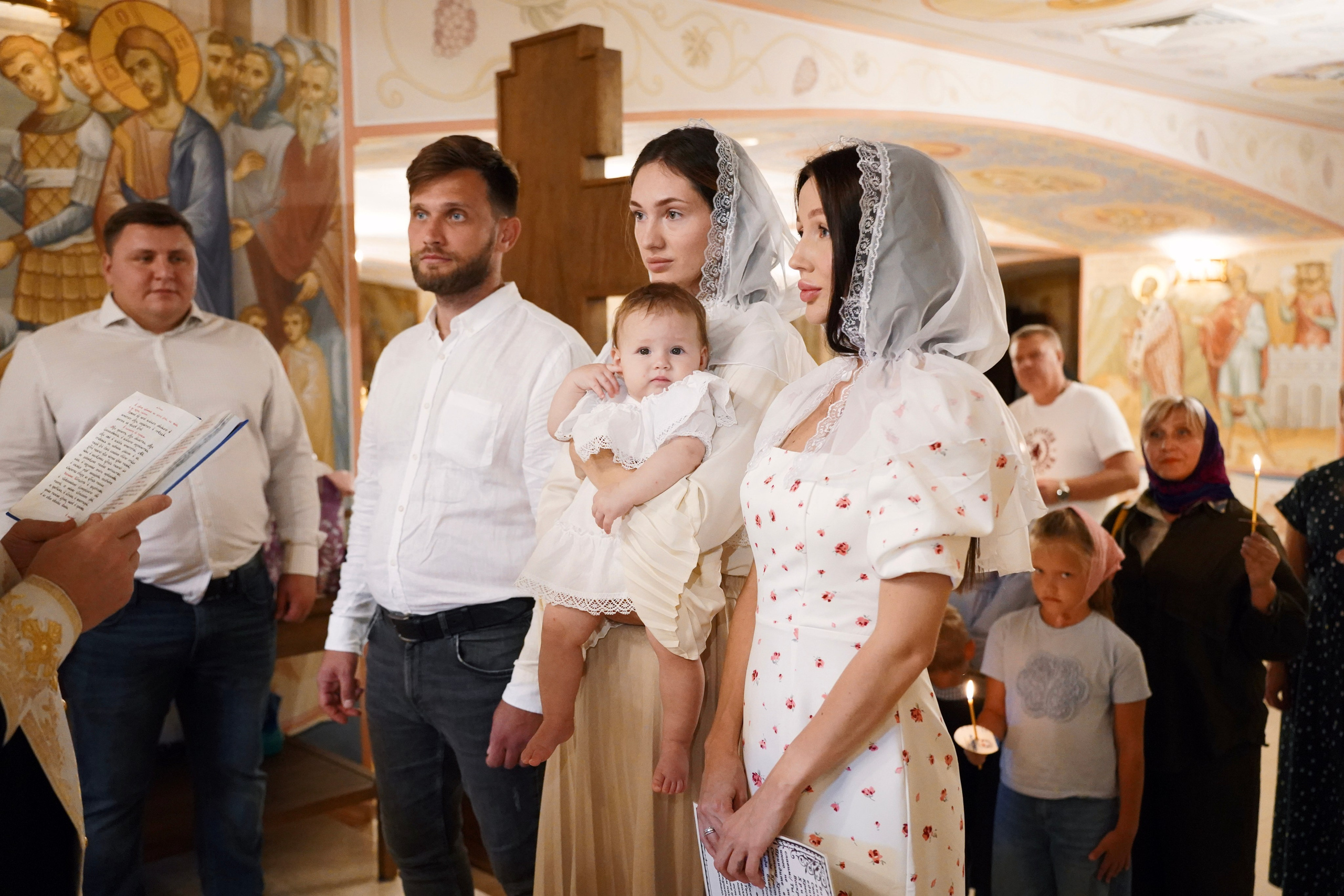 Таинство Крещения, Венчание. Универсальный фотограф в Геленджике Сидорина Кристина