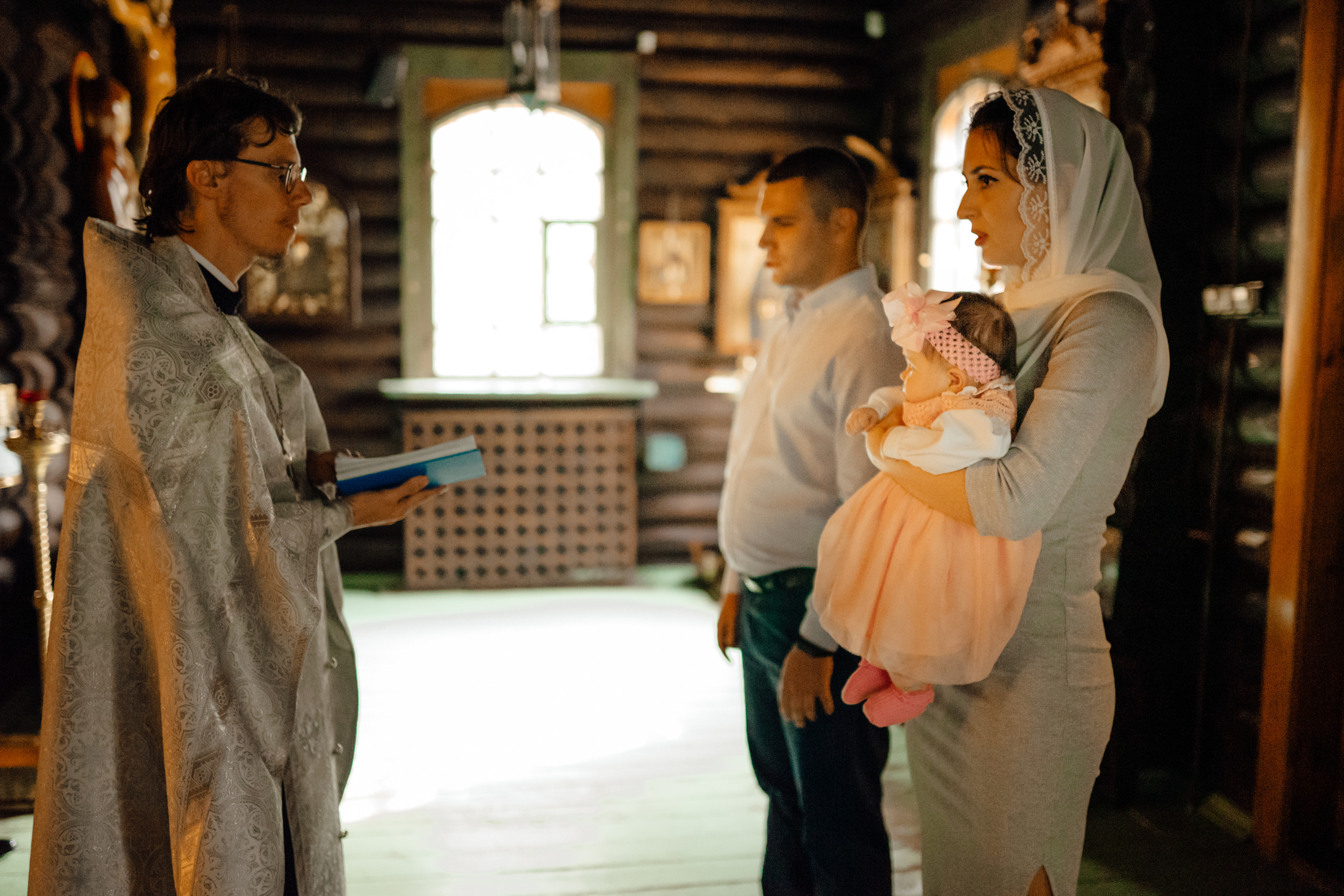 Таинство Крещения Яны. Фотограф новорожденных в Москве Щелково и МО Ангелина Энговатова