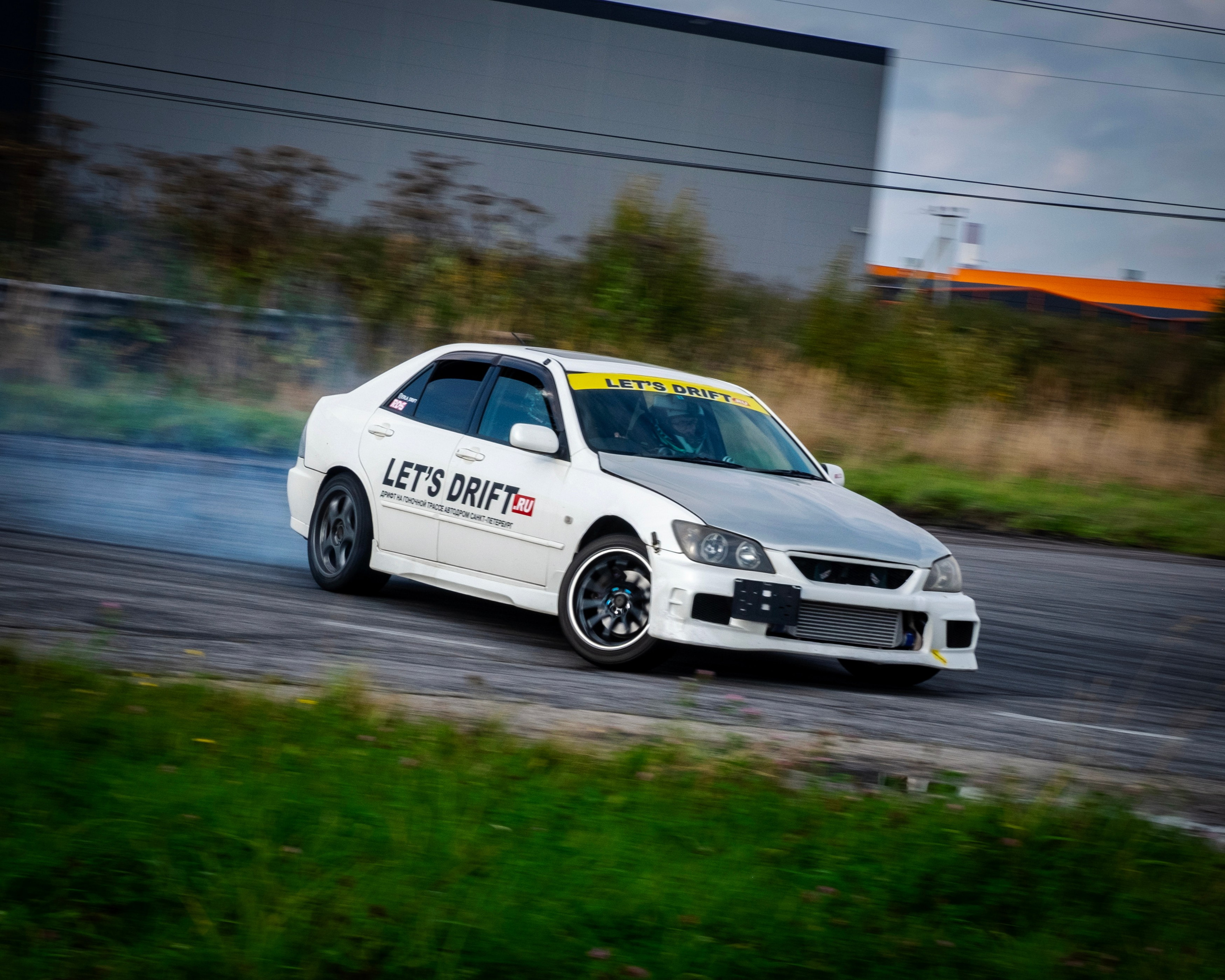 AUTODROM FEST 21.09.25. Автомобильные фотографии и рисунки в Санкт-Петербурги Пашков Дмитрий