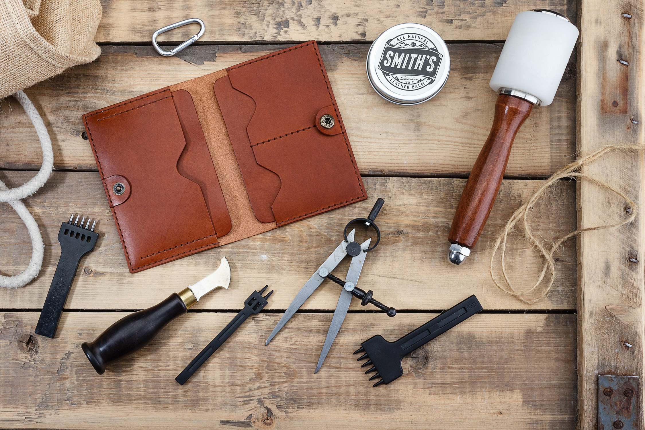 Фотосъемка кожгалантереи для социальных сетей. Профессиональный фотограф в Санкт-Петербурге. Сергей Пушкин