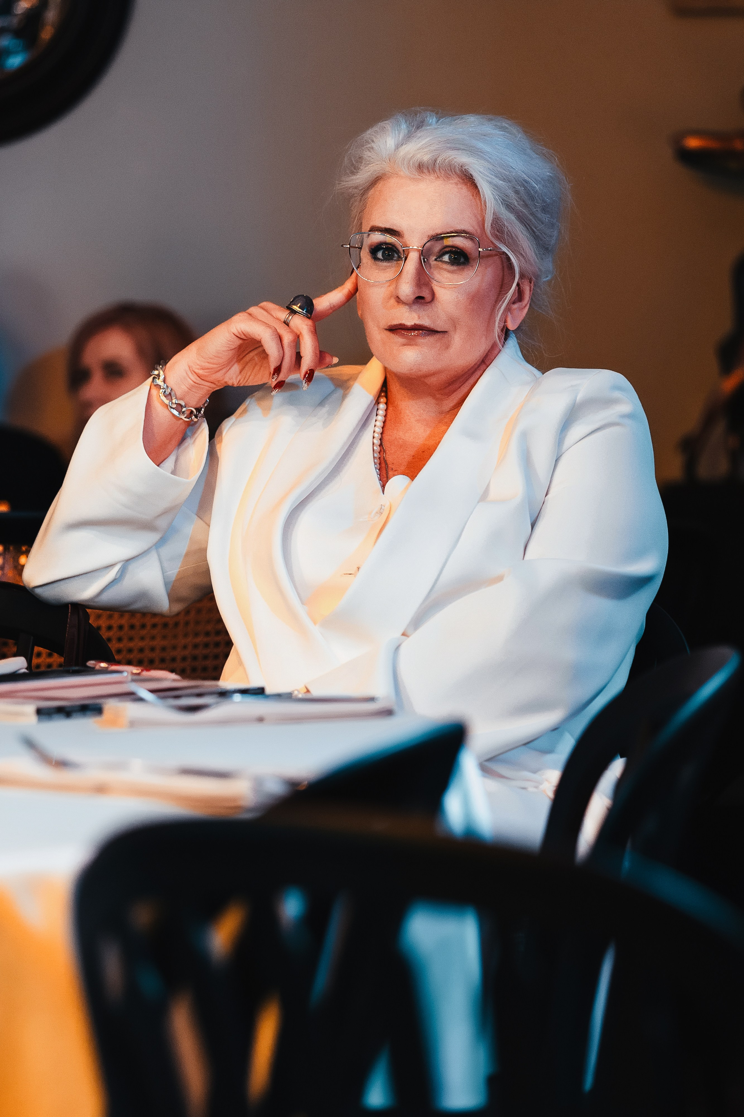 Фотосъемка презентаций модных журналов в Санкт-Петербурге | Рекламные кадры для медиа