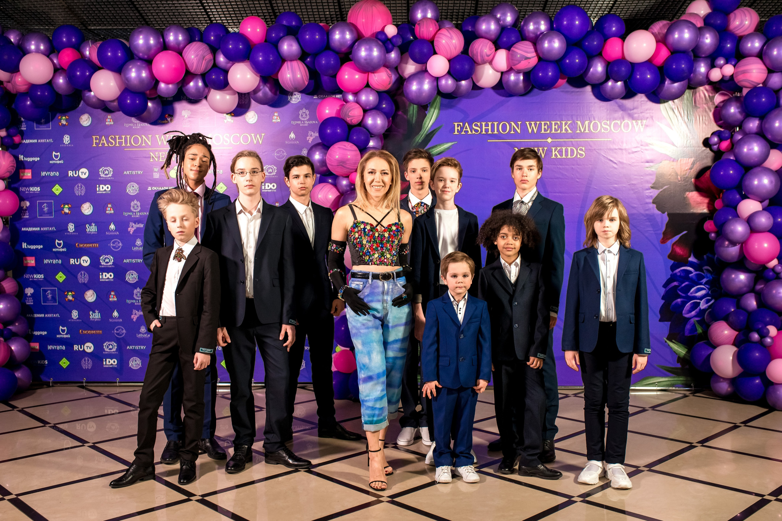 Показ Итальянской моды в России весна 2022. Женский фотограф Крещение Венчание Москва Брянск