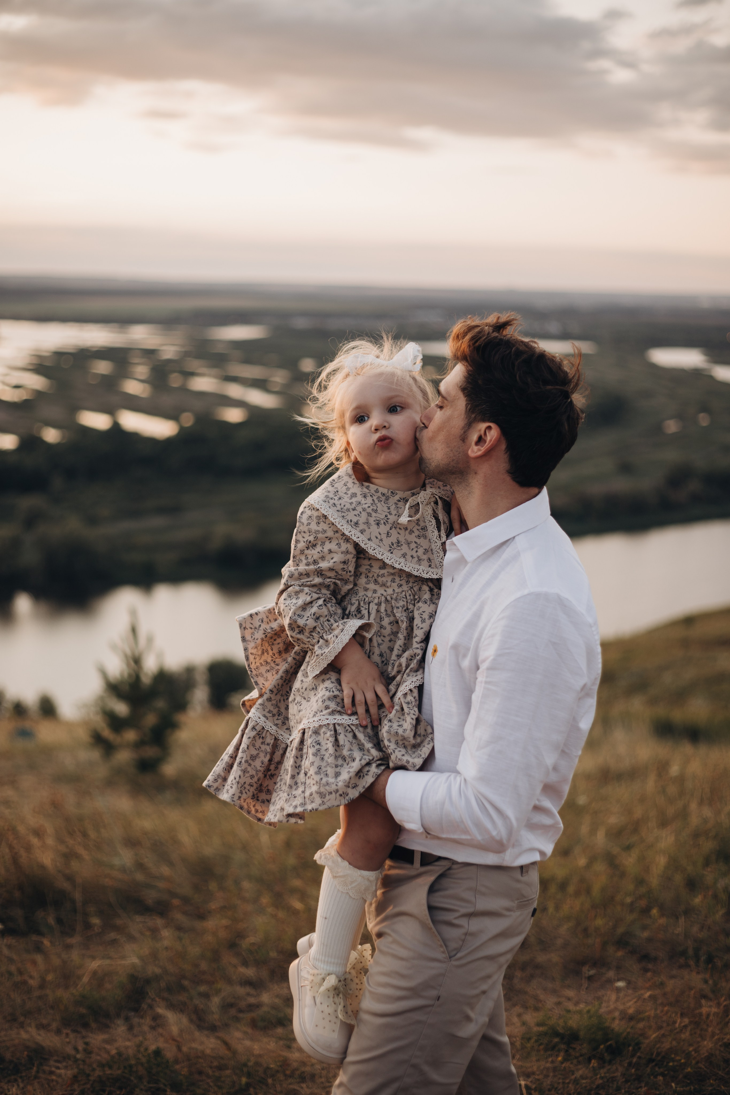 Папа, мама, Елисей и Ева. Регина Мингалимова, семейный и свадебный фотограф в Казани
