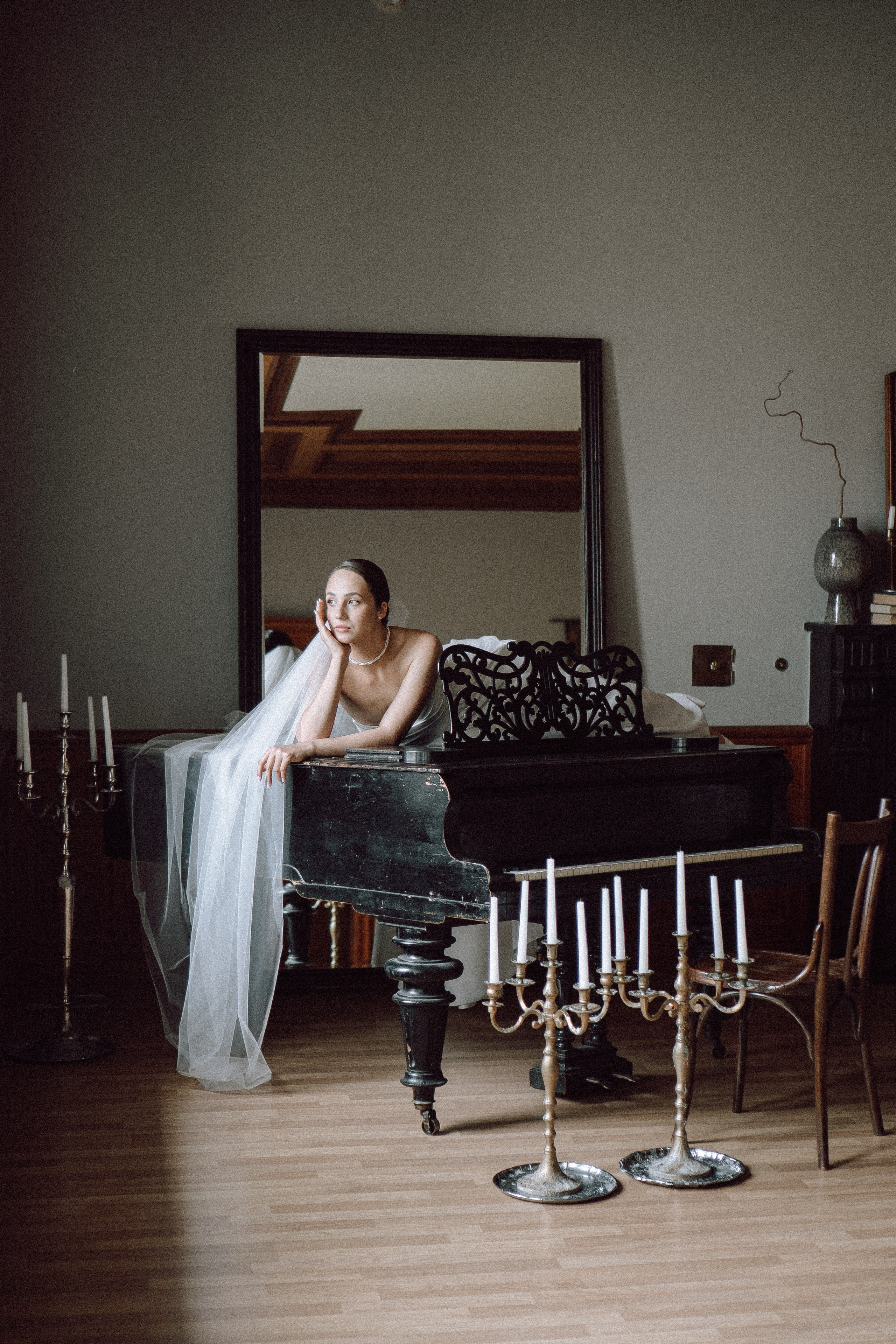 СВАДЕБНАЯ ПРОГУЛКА В САНТК-ПЕТЕРБУРГЕ (ИСАКИЕВСКИЙ СОБОР, ЗИМНЯЯ КАНАВКА, ЭРМИТАЖ И БОЛЬШАЯ МОРСКАЯ УЛИЦА). Профессиональный фотограф, Санкт-Петербург — Виктория Богомолова