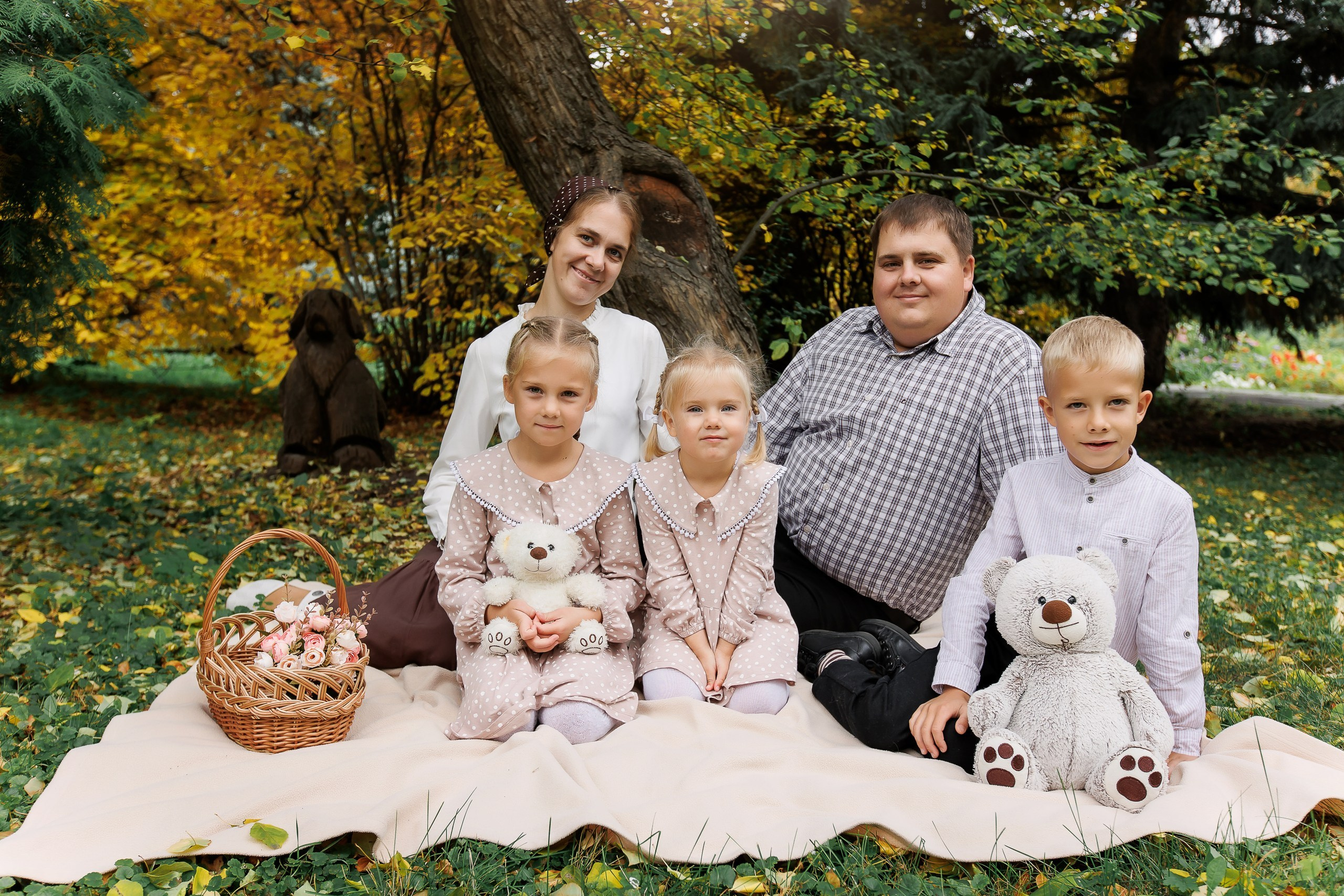 Семейная фотосессия. Свадебный фотограф в Омске Яна Савина