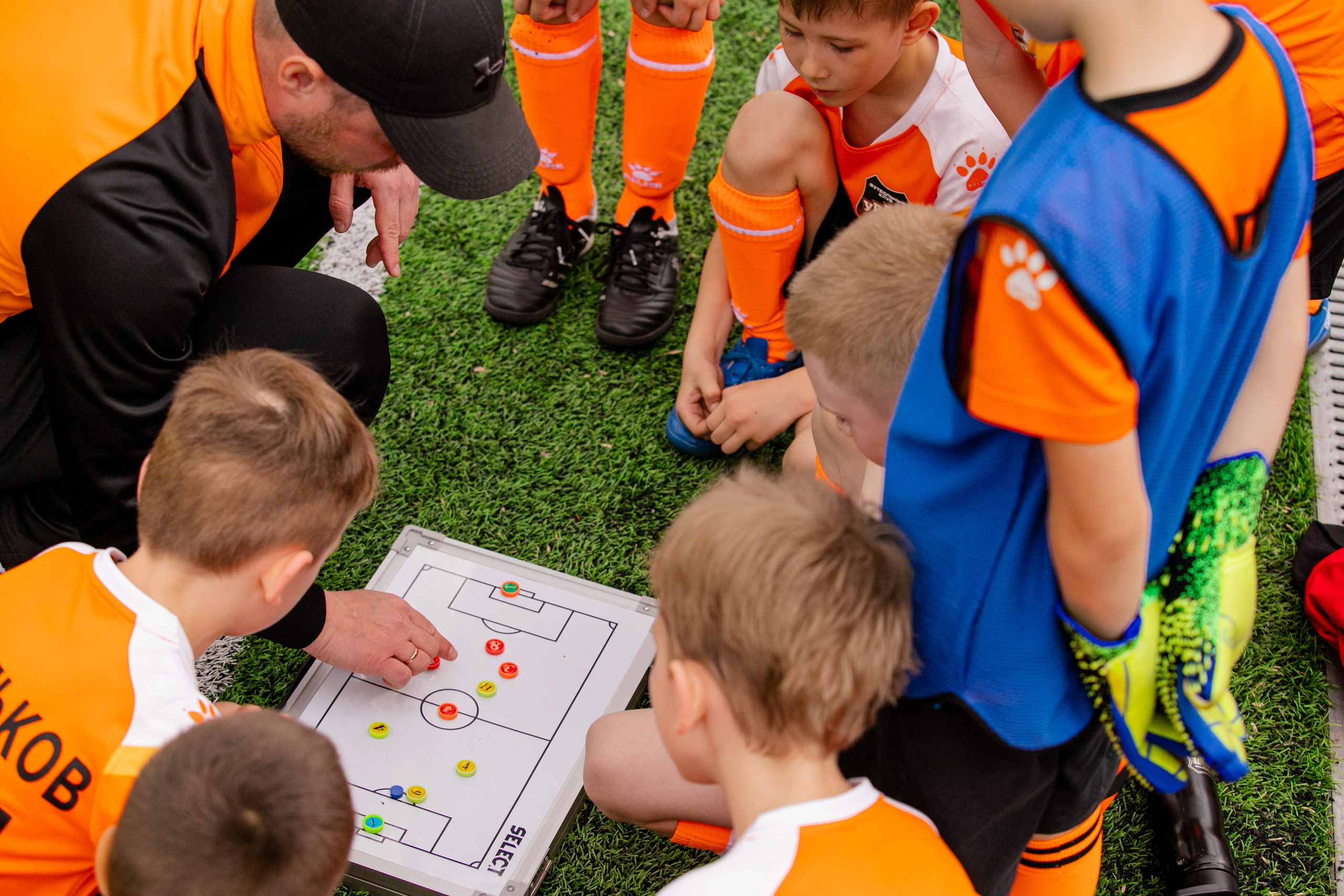 Футбол «Метеор». Репортажный и портретный фотограф в Екатеринбурге Гизатуллин Марат