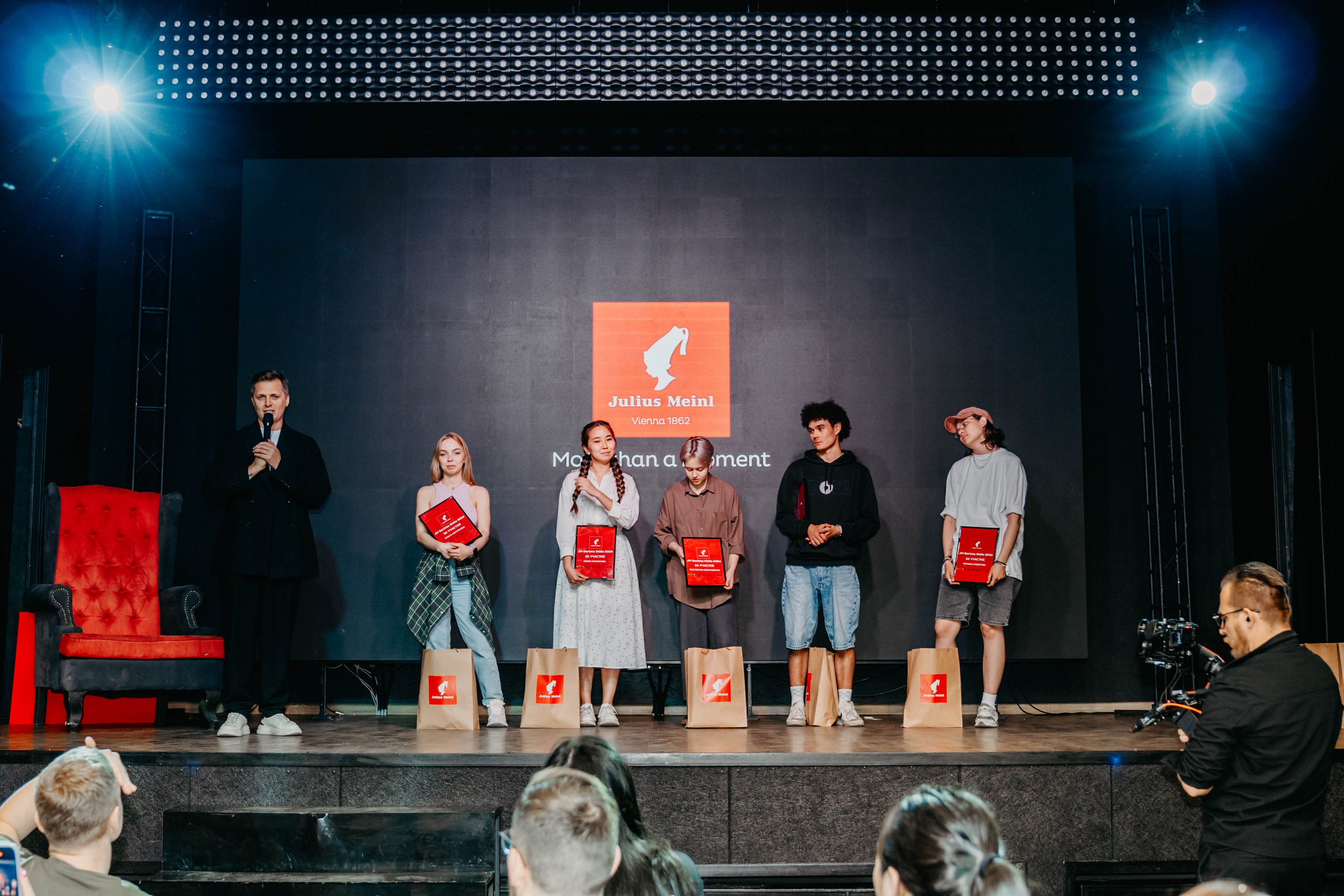 JM Barista Skills 24'. Фотограф, видеограф и пилот дрона на Байкале