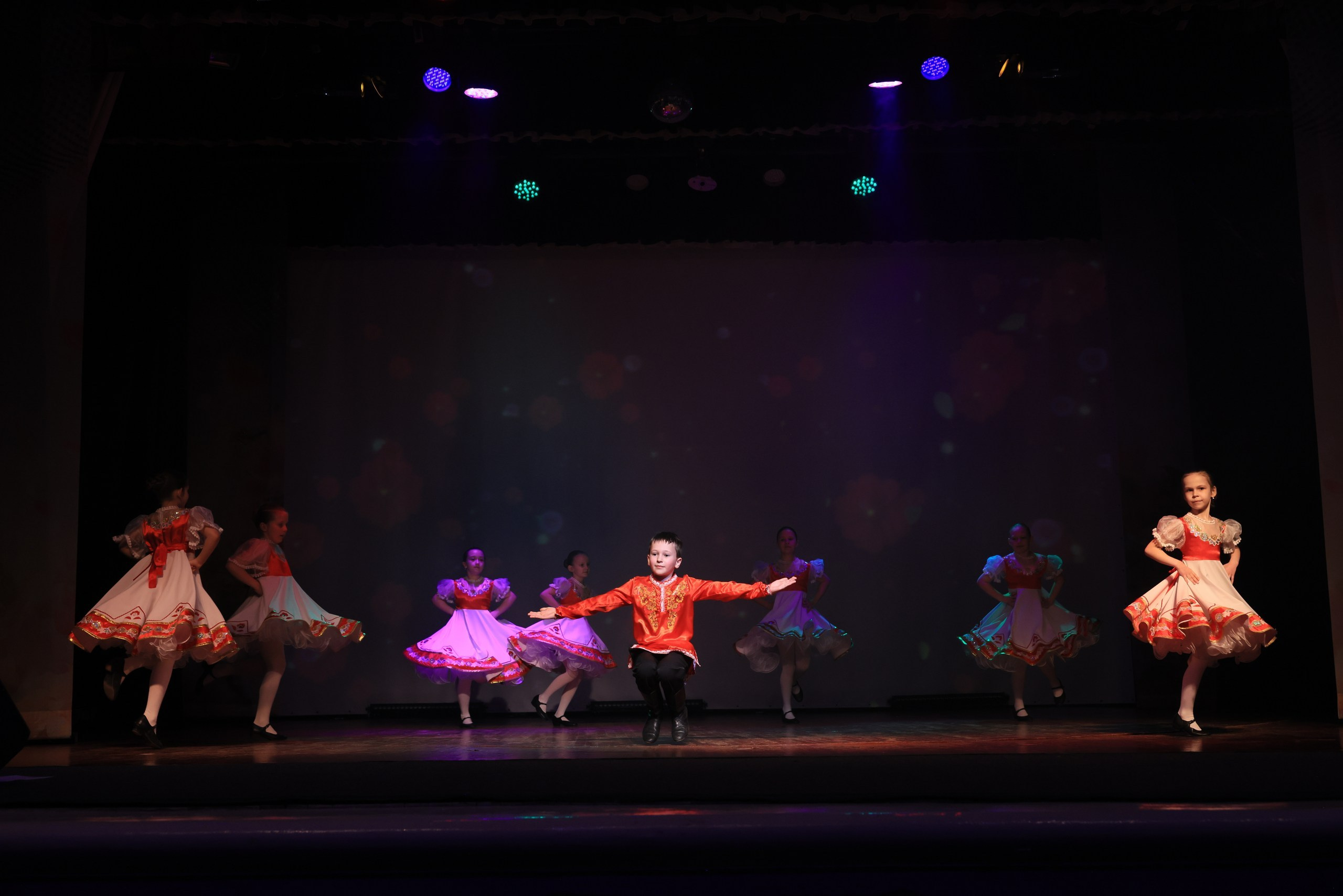 Концерт к 8 Марта в ДК «Металлург» г. Тула. Фотограф в Туле Крупский АнДРей. Фотостудия «КАДР71» в Туле