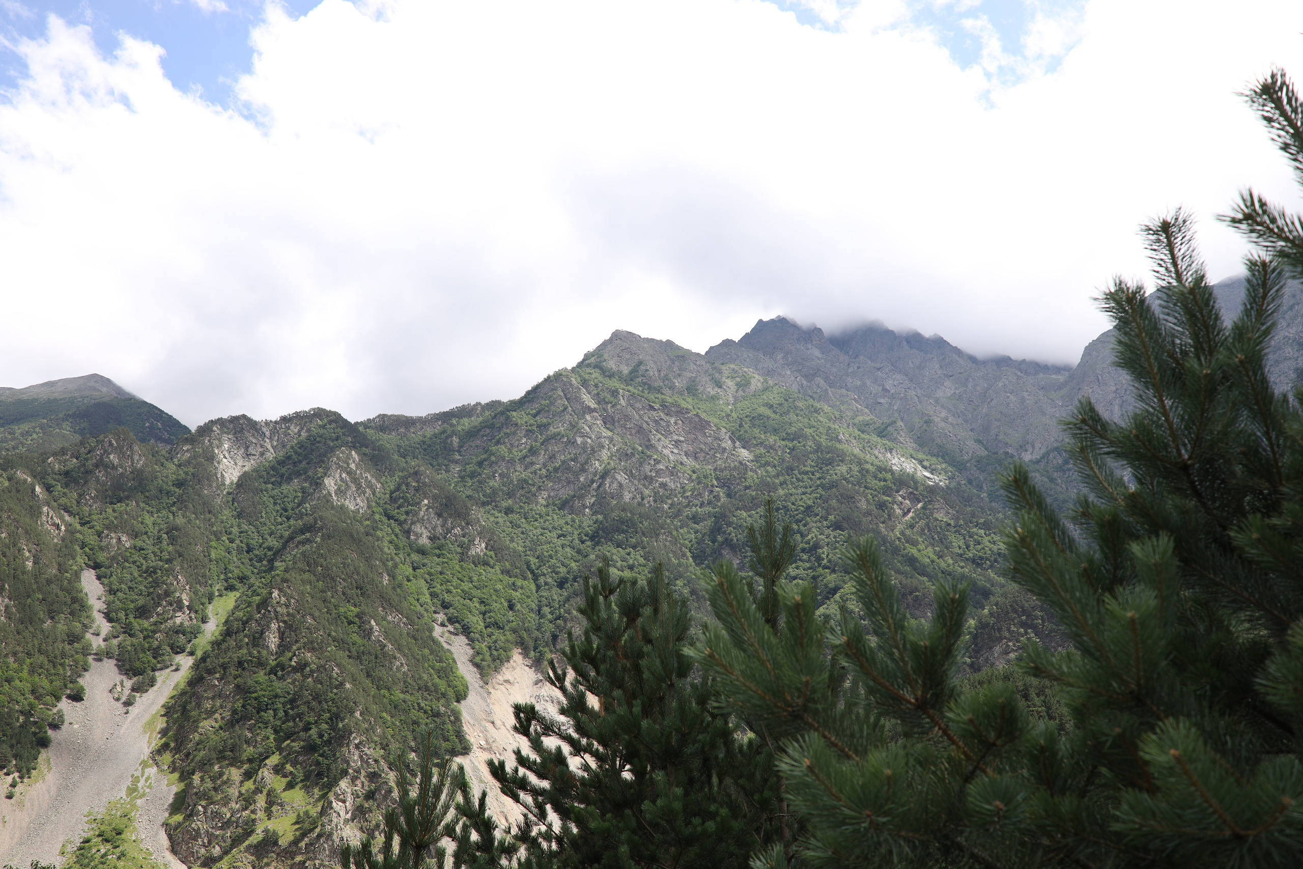 Северная Осетия июль 2025 год. Кармадон, Даргивз и Цей. Семейный детский фотограф Краснодарский край Оксана Колос