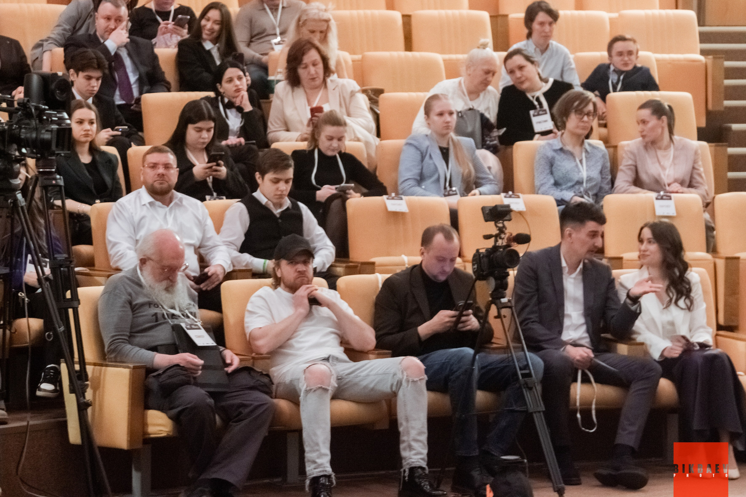 Всероссийский антибуллинговый форум «НАДО ПОГОВОРИТЬ». Главная