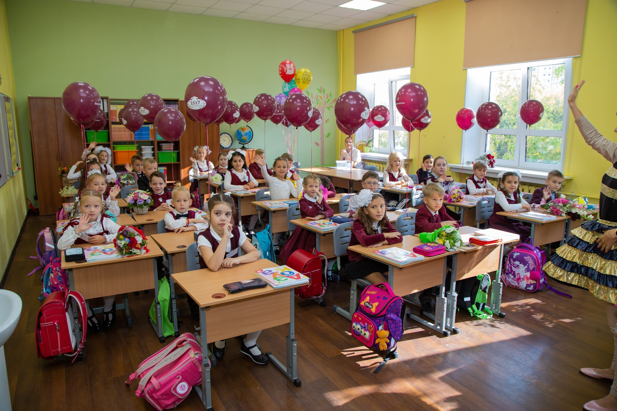 Фотосъёмка 1 сентября, последний звонок, выпускной. «Студия DRONAVT`s» — видеосъёмка и фотография г. Москва