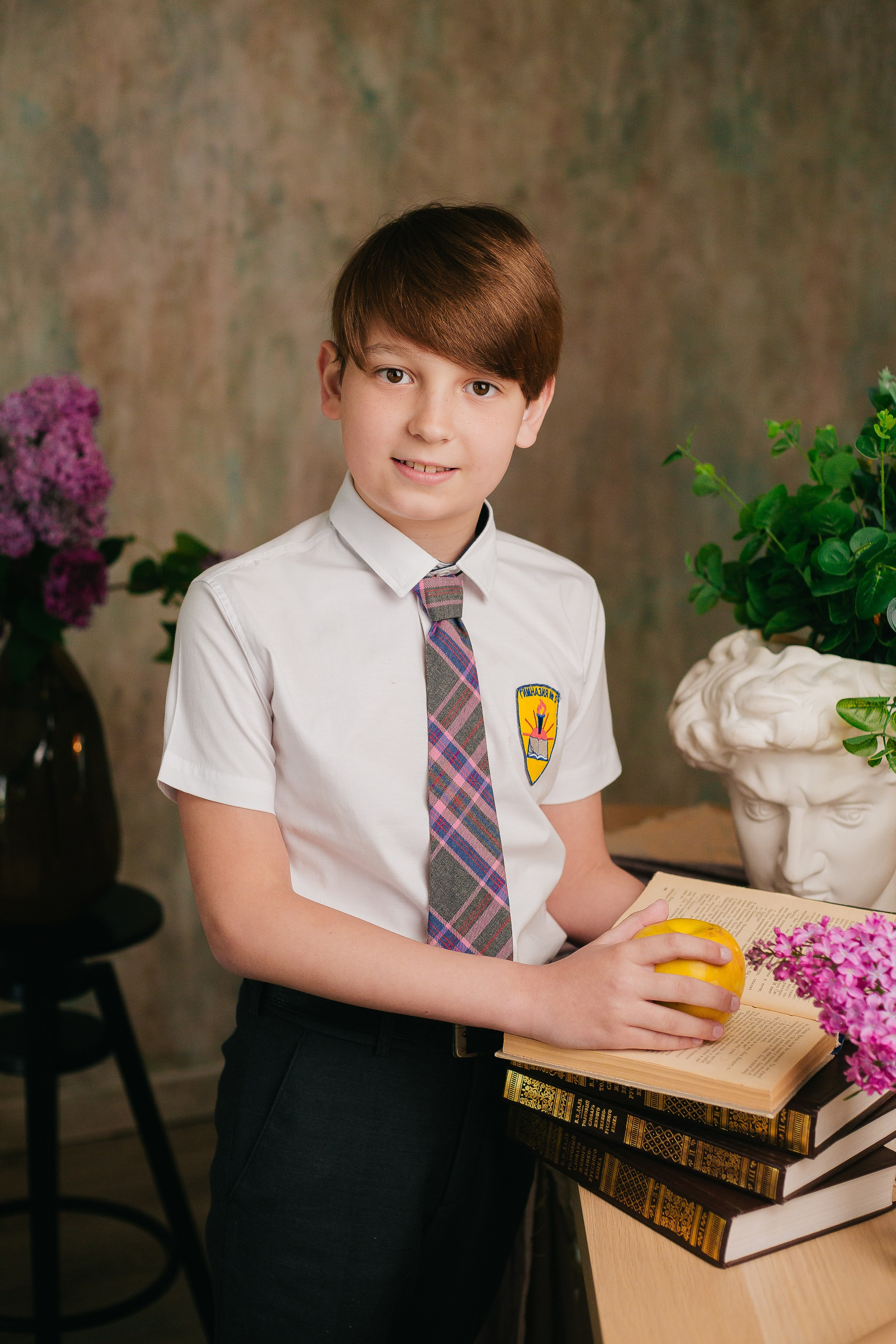 Студия -Портреты младшая школа. Выпускные альбомы Натальи Бутко: Новороссийск, Анапа, Геленджик