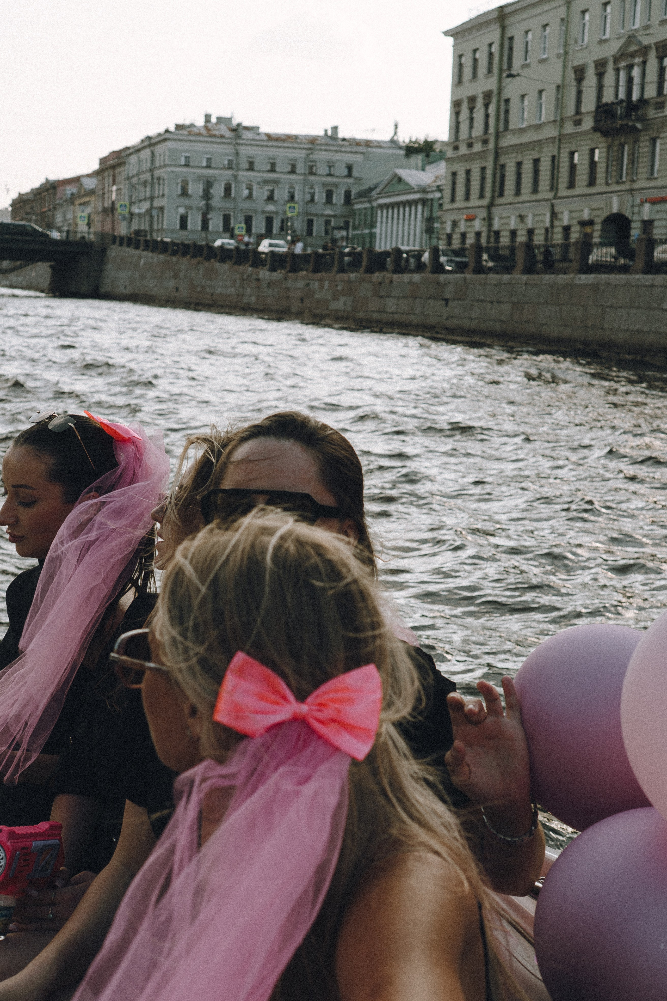 ДЕВИЧНИК НА КАТЕРЕ. Профессиональный фотограф, Санкт-Петербург — Виктория Богомолова