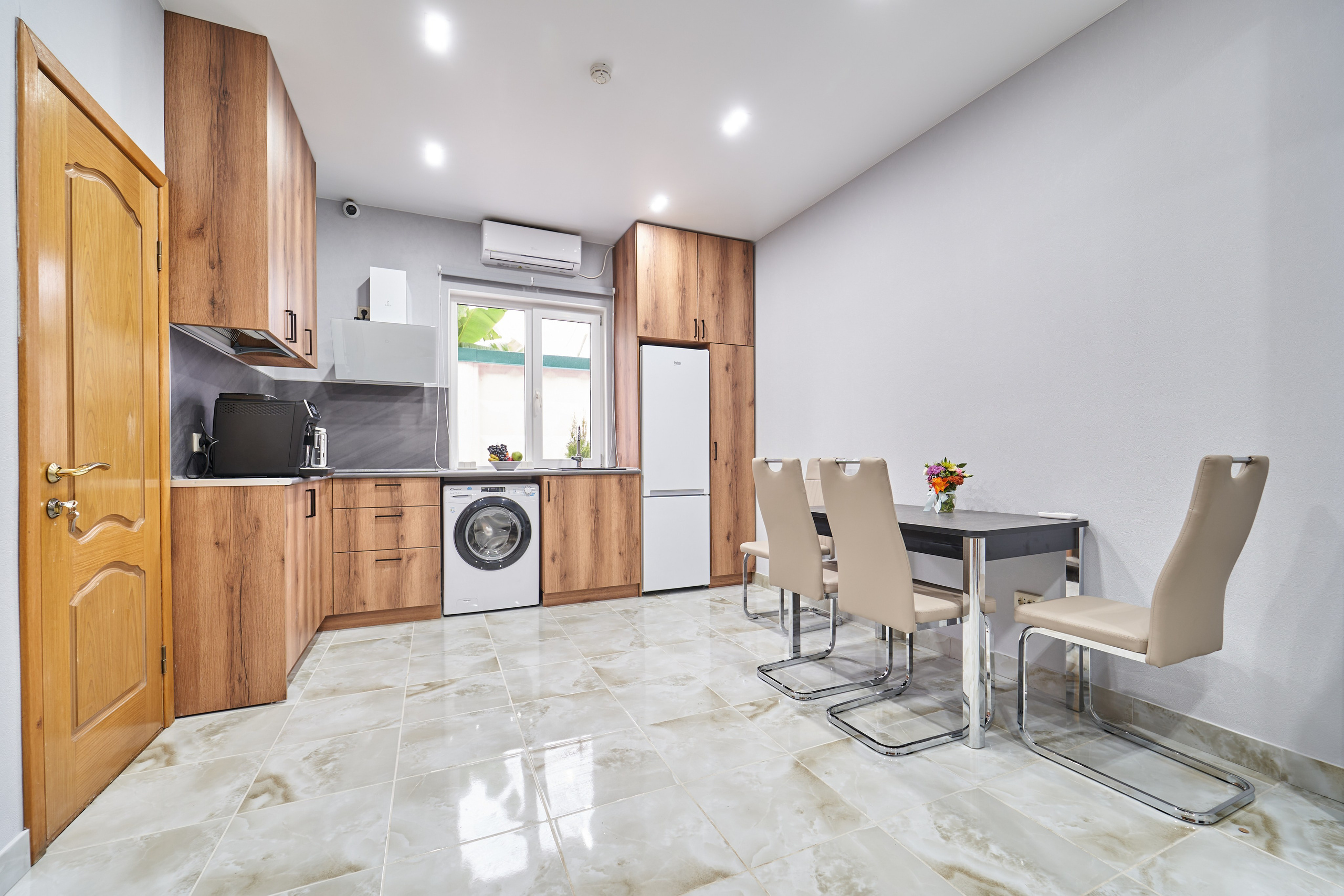 Гостевой дом Ленина 173. Фото и видео съемка в Сочи Адлере Красной поляне