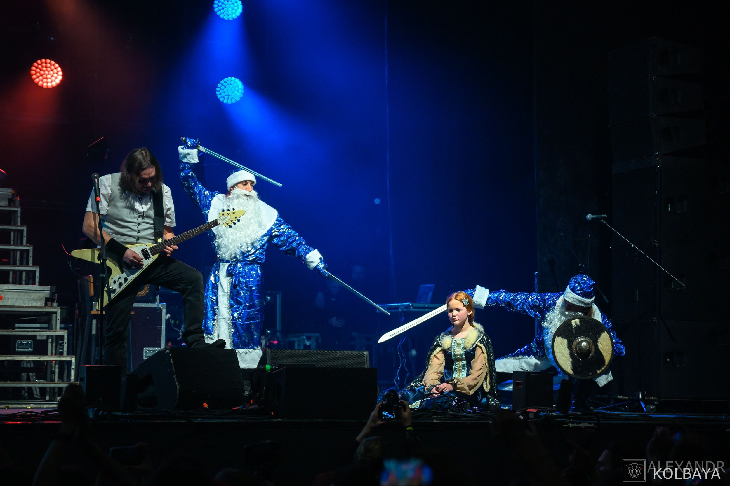 Фоторепортаж с Метал-Елки 2026. Концертный и театральный репортажный фотограф в Москве Александр Колбая