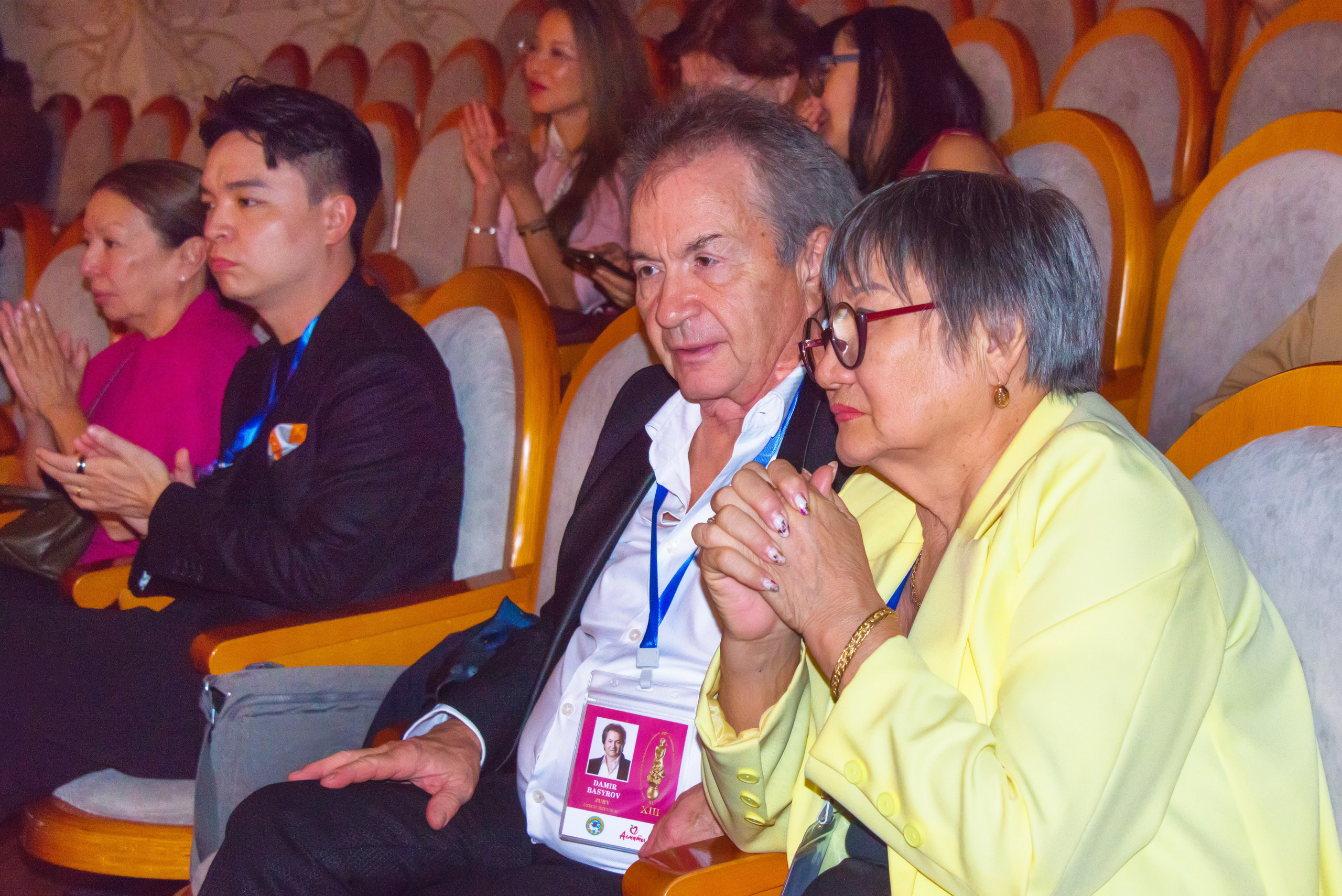 Конкурс вокалистов Бибигуль Тулегеновой (25.09.2025.). Фотосъёмка. Фотограф Сергей Авдеев-семейный и детский фотограф в Алматы