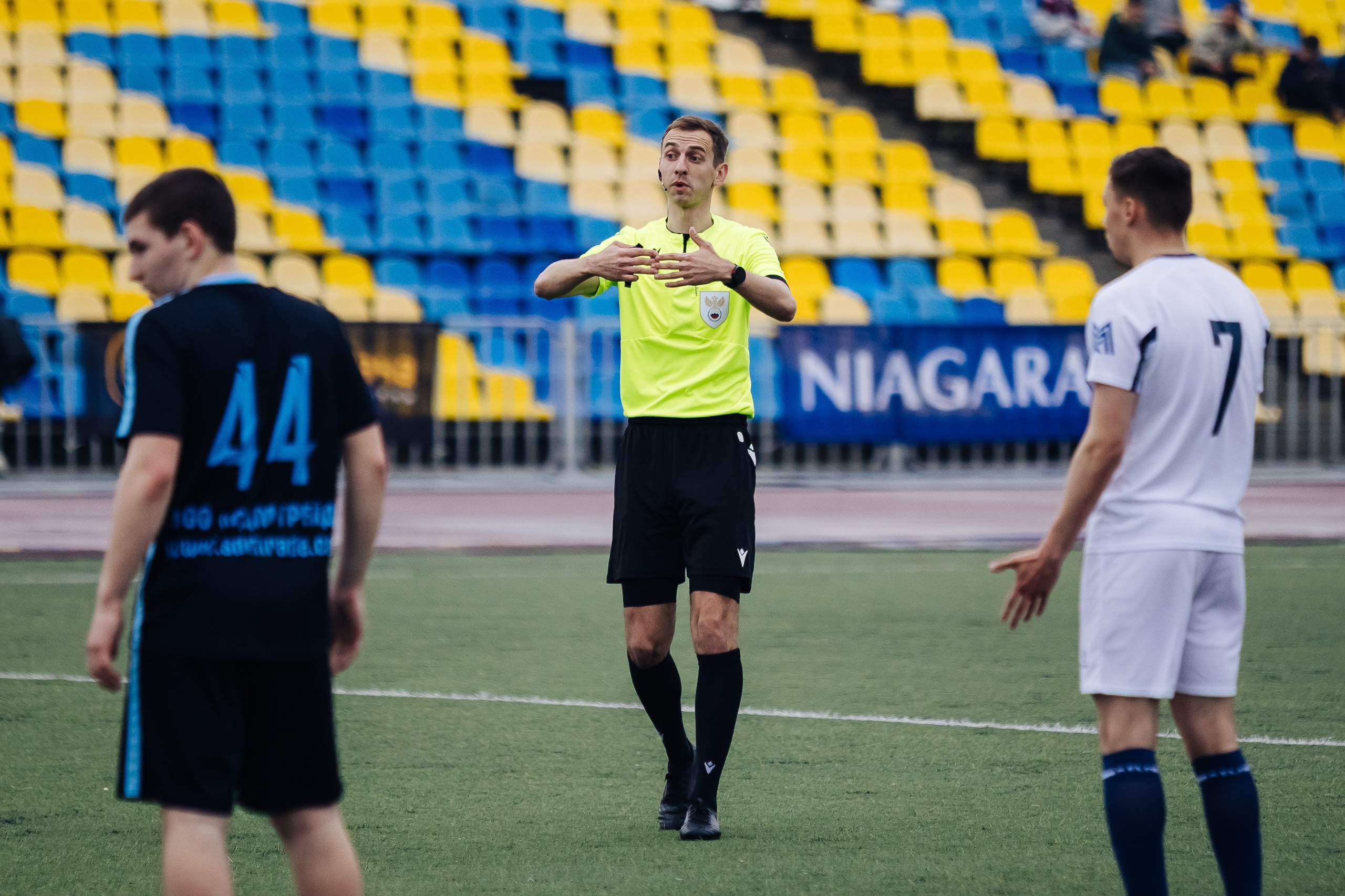ФК «Металлург-Магнитогорск» — ФК «Триумф» // 03.05.25. Денис Прохоров Фотограф в г. Магнитогорск
