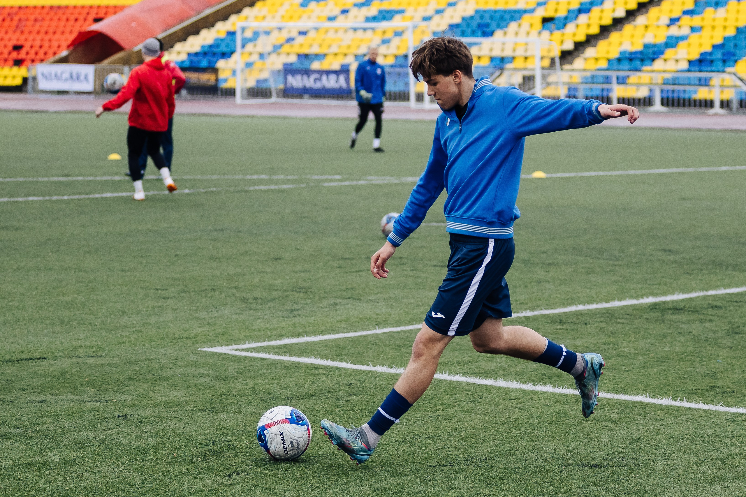 ФК «Металлург-Магнитогорск» — ФК «Триумф» // 03.05.25. Денис Прохоров Фотограф в г. Магнитогорск