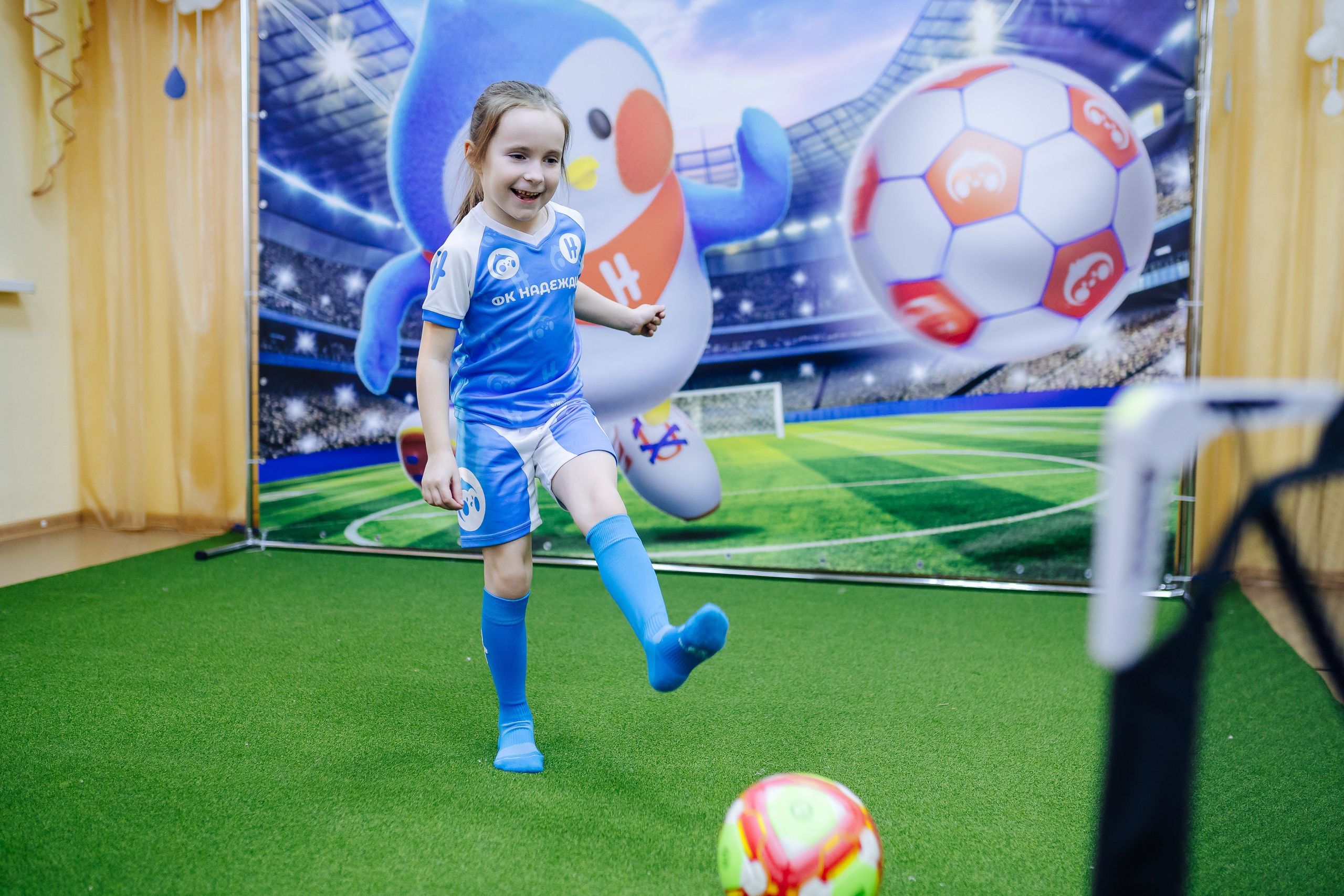 Фотосессия с кубком в детских садах г. Магнитогорска. Денис Прохоров Фотограф в г. Магнитогорск