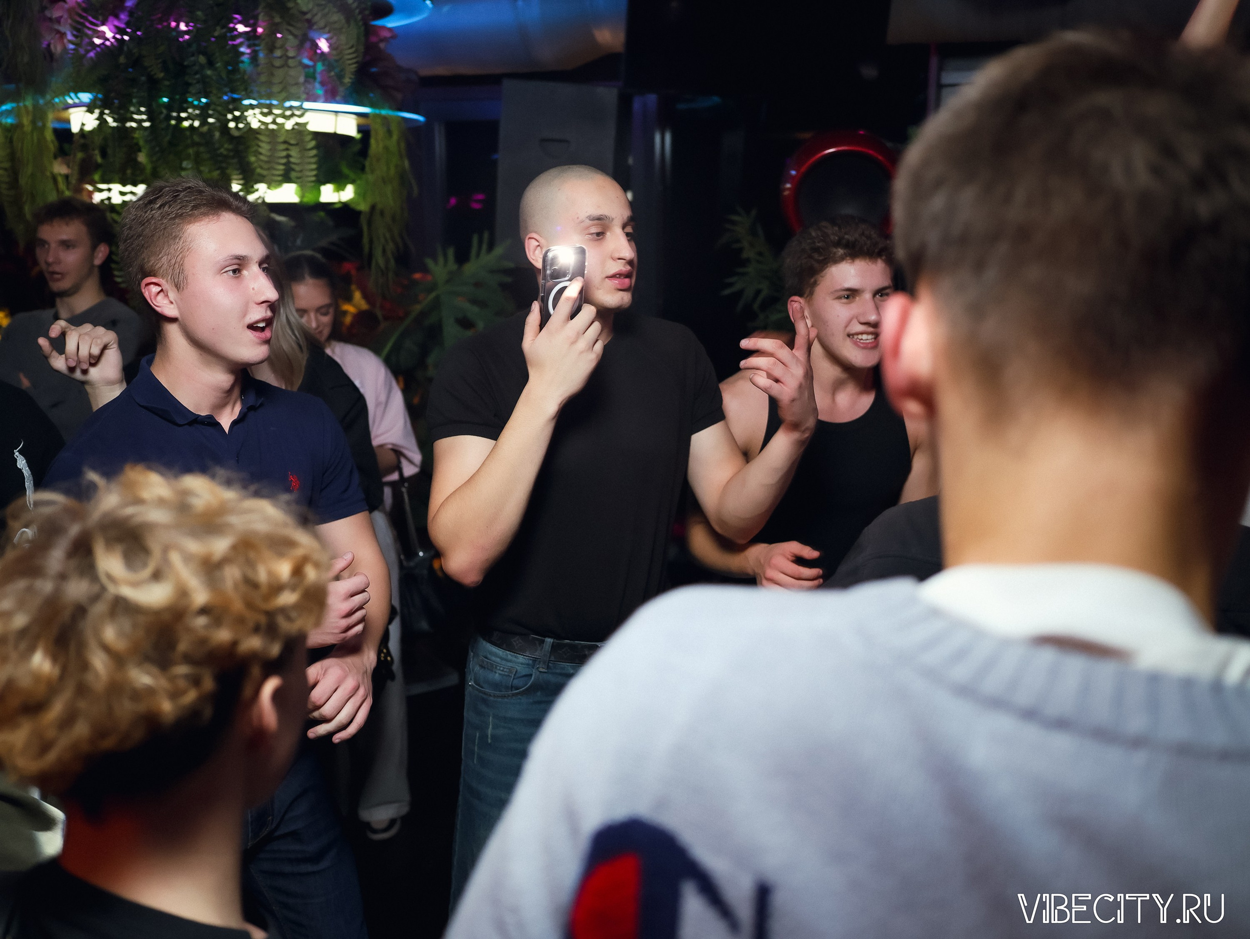 DOUBLE U. VIBECITY.RU Вайб Сити Ру Фоторепортажи Фотоотчеты Калининград